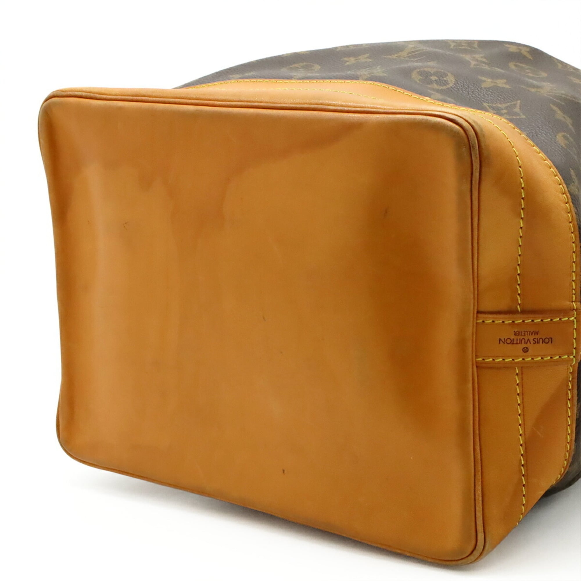 Louis Vuitton Brown Monogram Monogram Shoulder Bag (Pre-Owned)