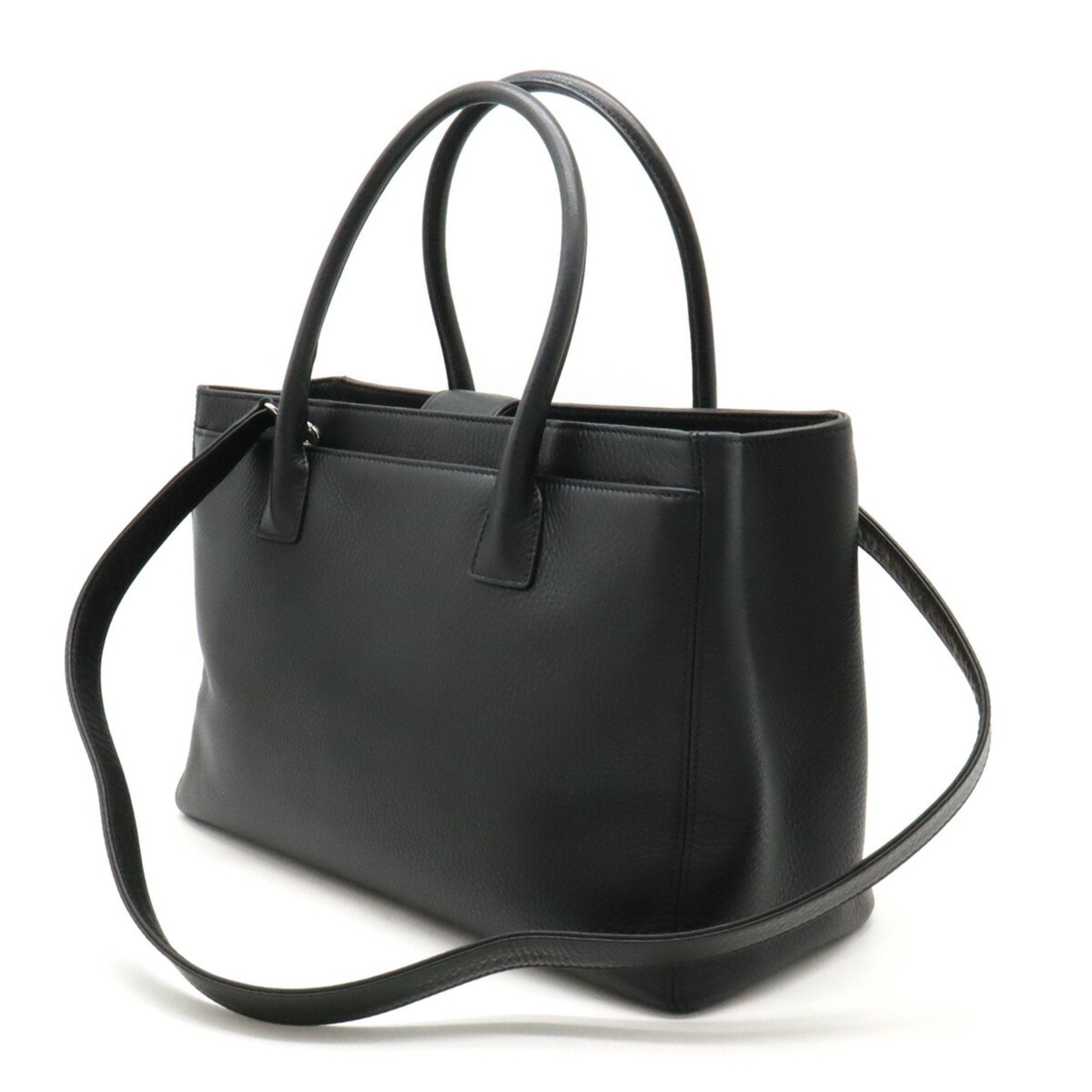 Chanel Black Leather Shoulder Bag Tote Bag (Pre-Owned)