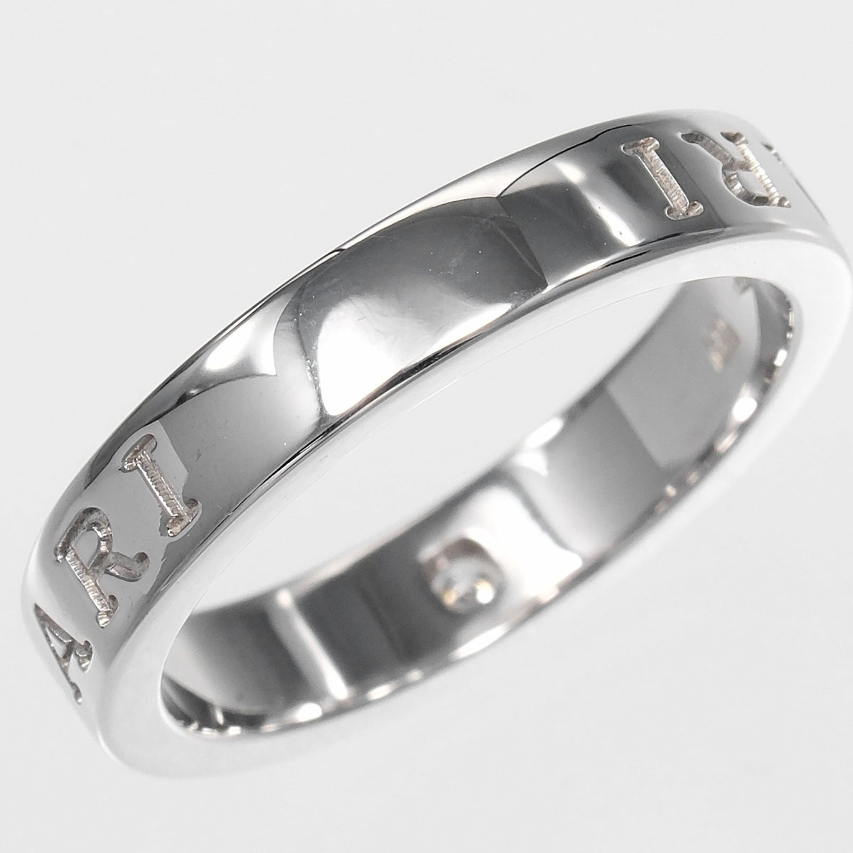 Bvlgari White Gold (18K) Band Ring (Pre-Owned)