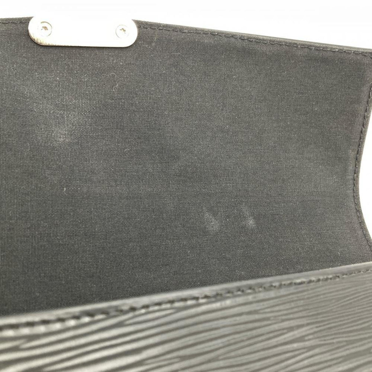 Louis Vuitton Epi Black Noir Epi Leather Shoulder Bag (Pre-Owned)