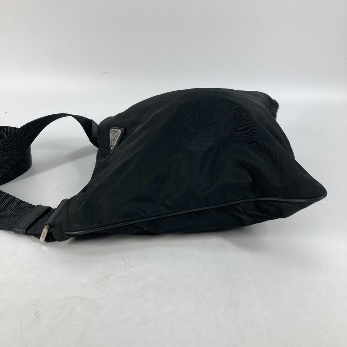 Prada Black Cloth Shoulder Bag (Pre-Owned)