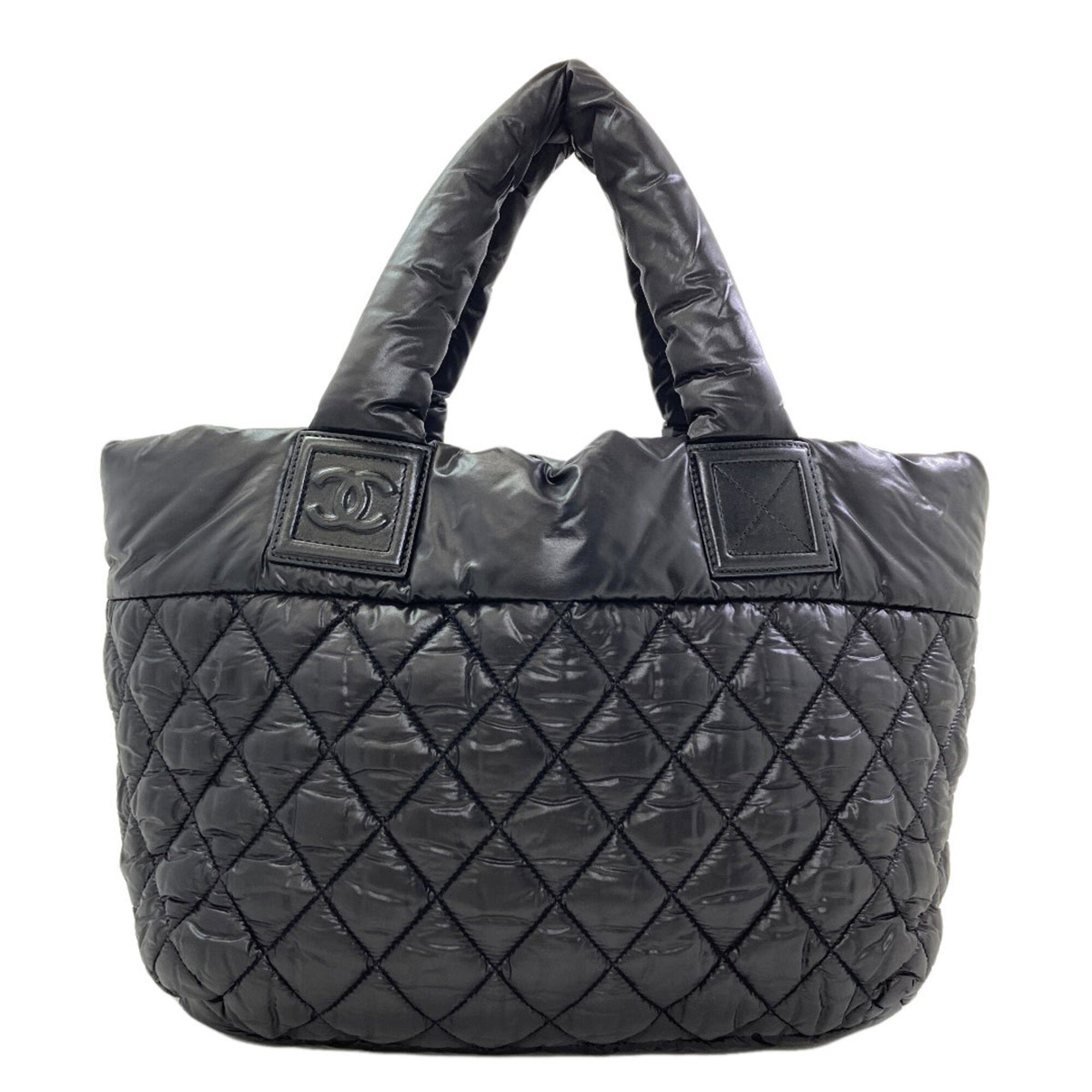 Chanel Black Nylon Handbag (Pre-Owned)