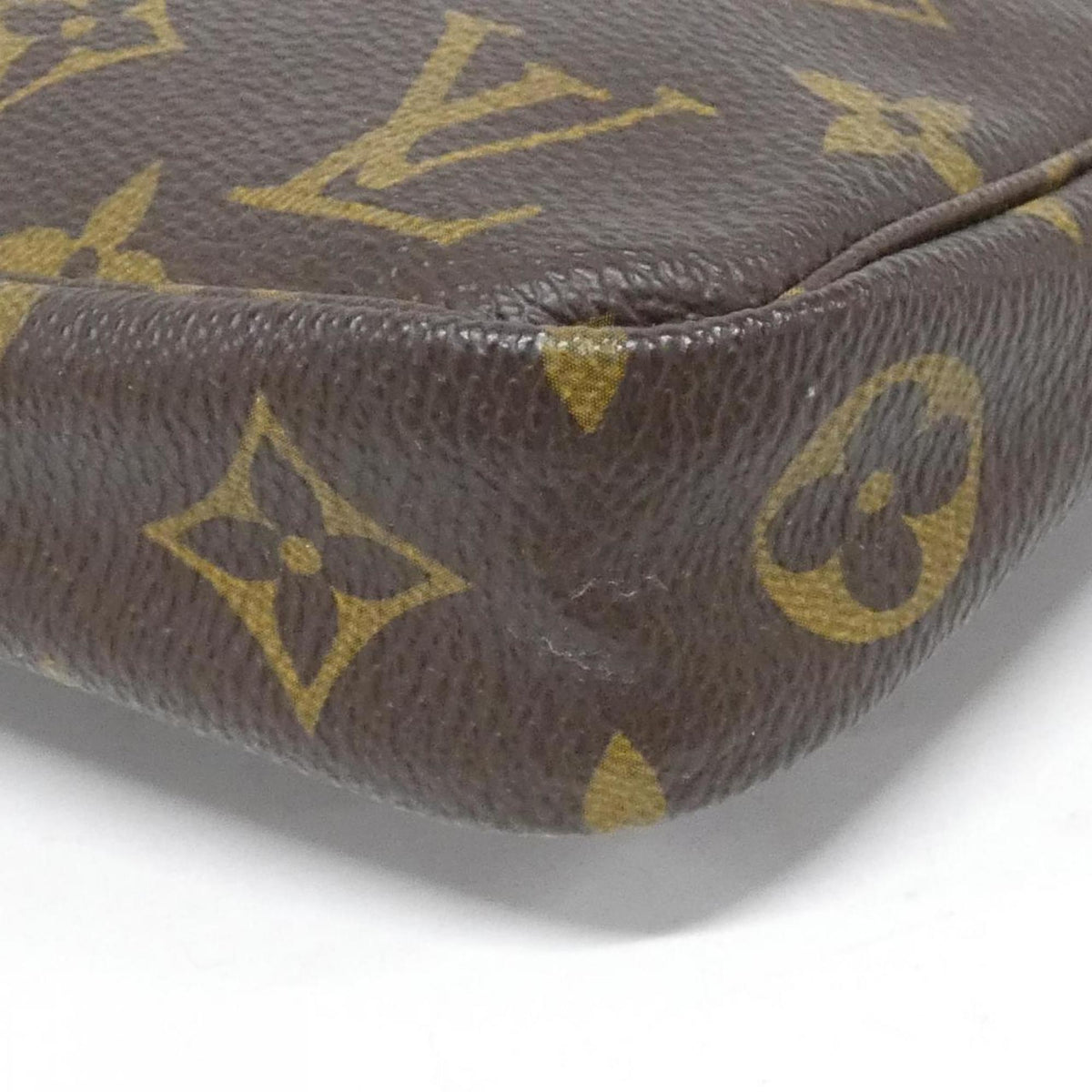 Louis Vuitton Marron Coated Canvas Pouch (Pre-Owned)