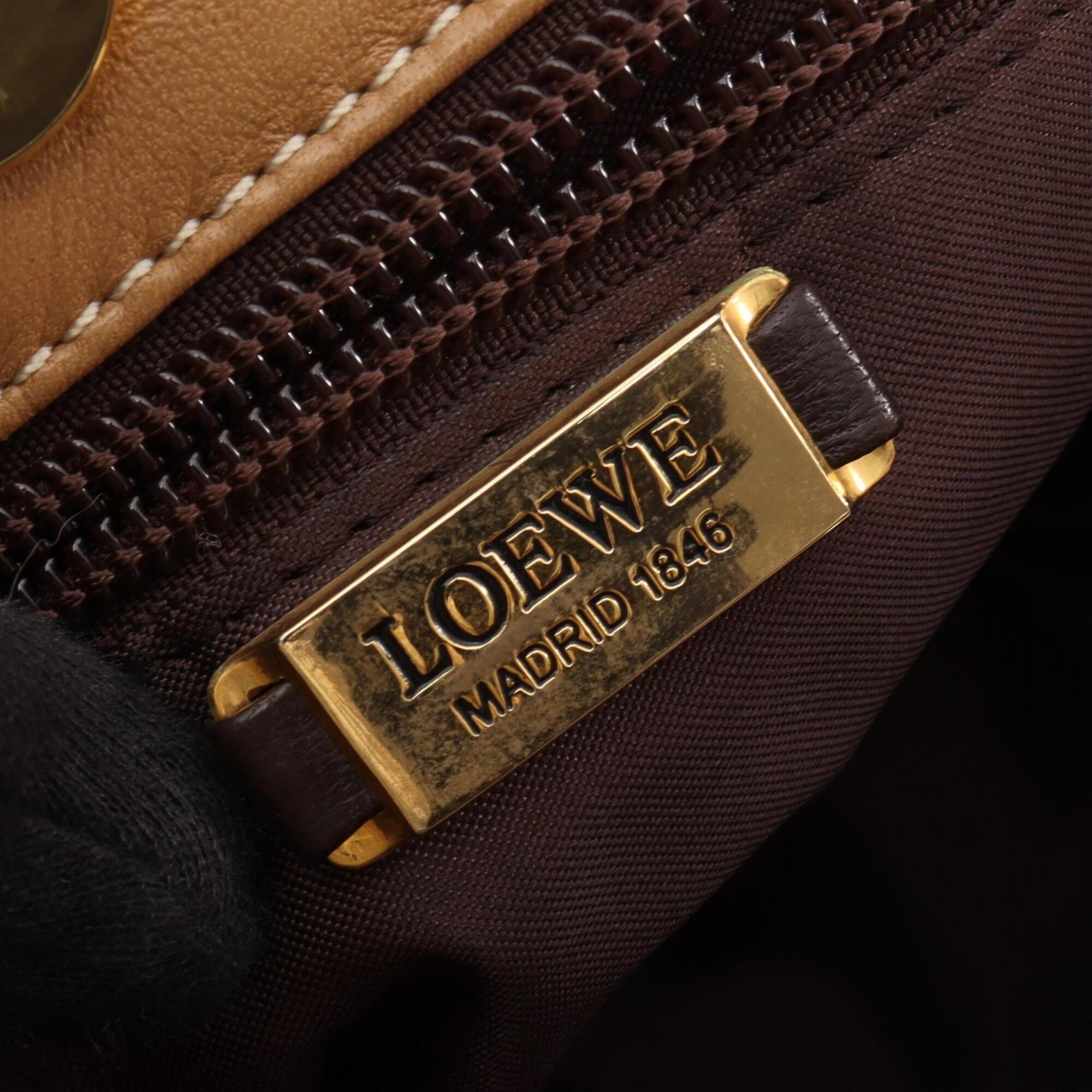Loewe Beige Leather Handbag (Pre-Owned)