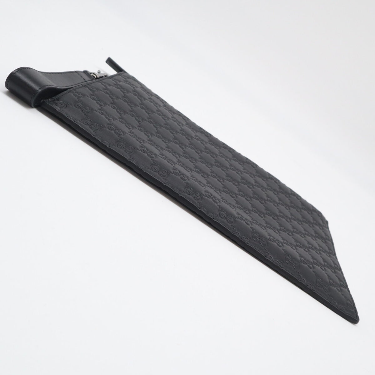 Gucci Guccissima Black Leather Clutch Bag (Pre-Owned)
