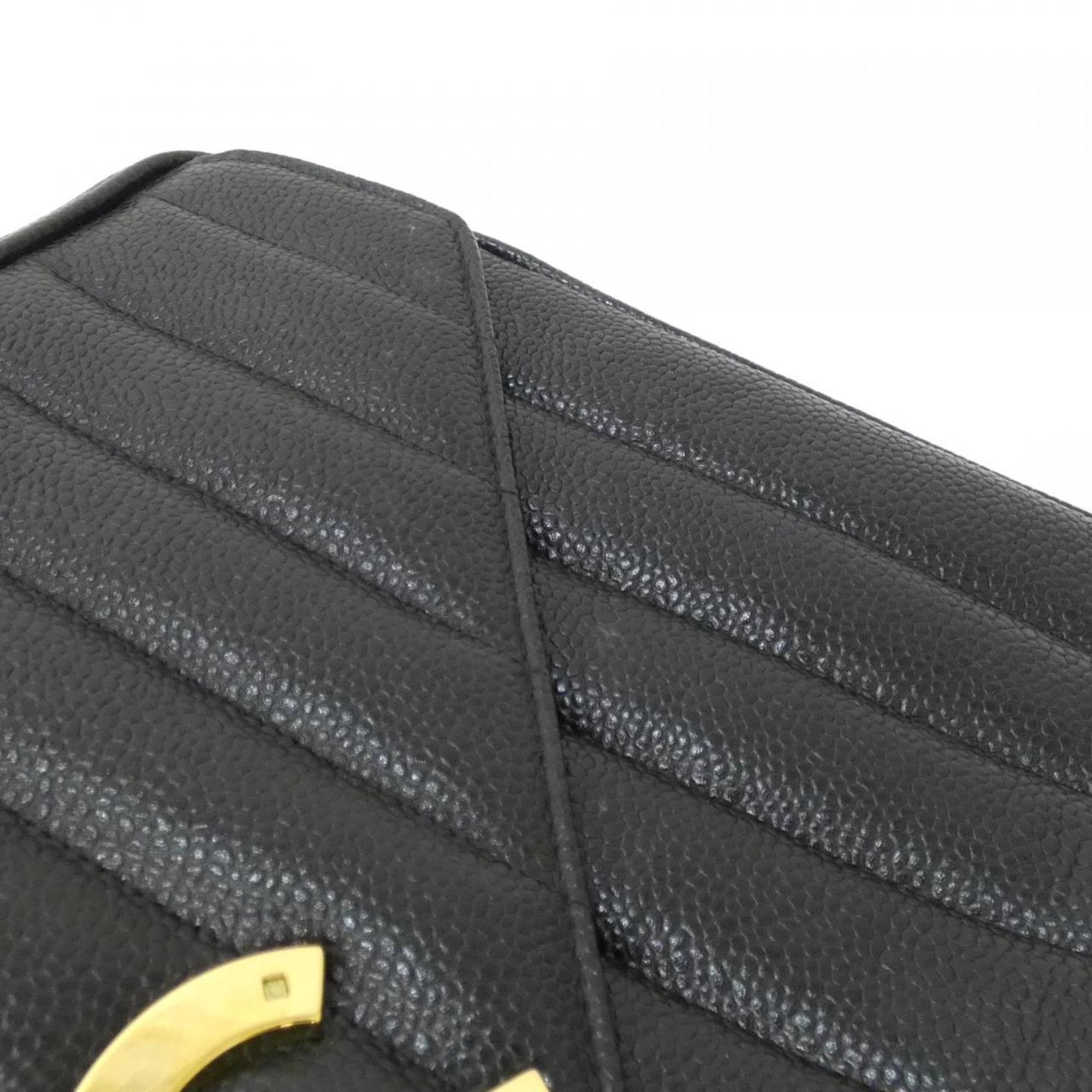Chanel Black Grained Calfskin Shoulder Bag (Pre-Owned)