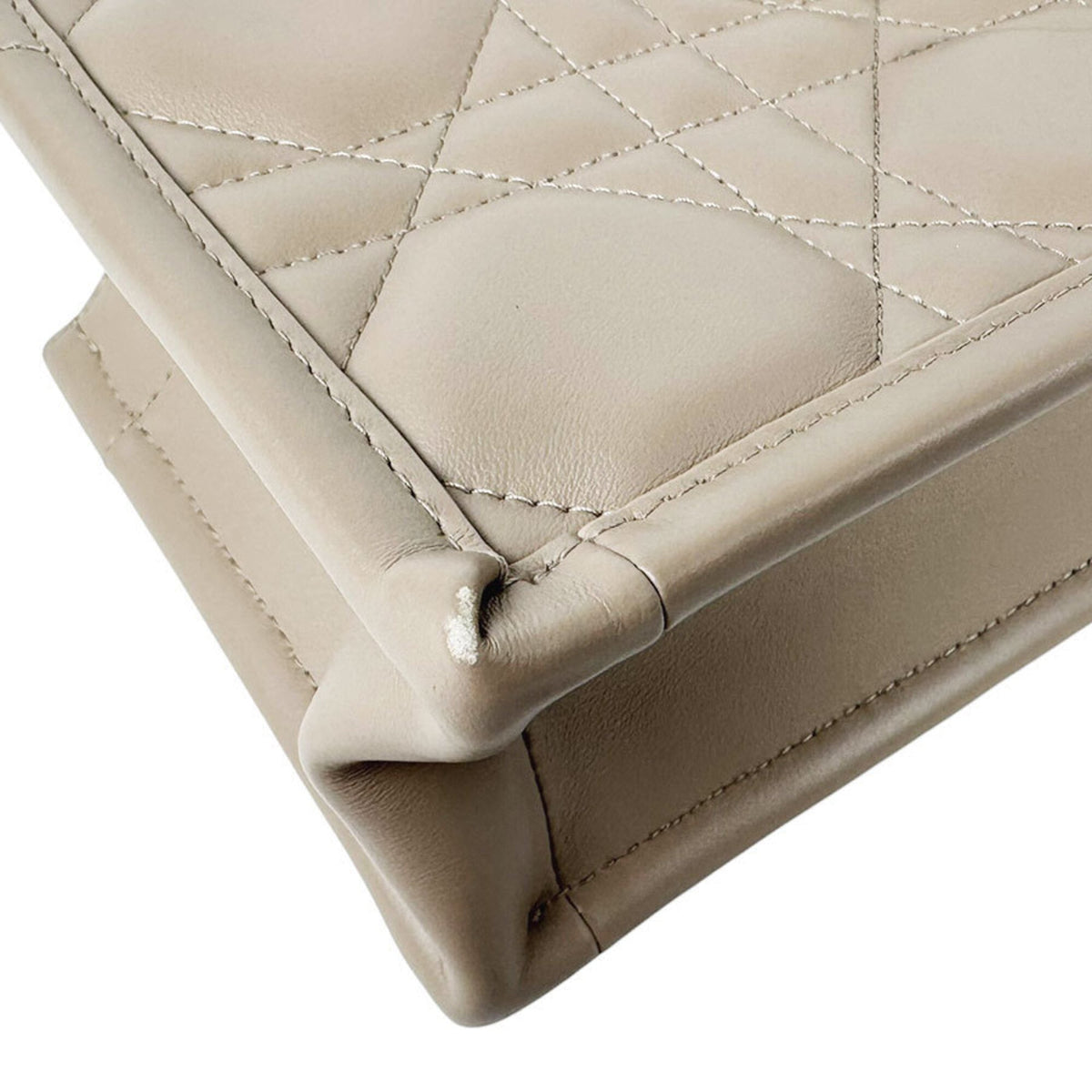 Christian Dior Beige Leather Handbag Shoulder Bag (Pre-Owned)