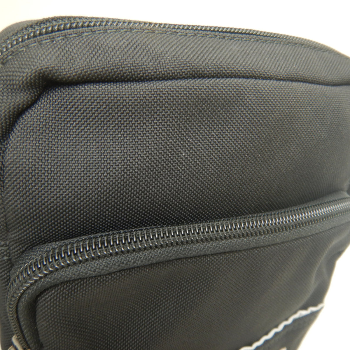 Balenciaga Black Nylon Shoulder Bag (Pre-Owned)