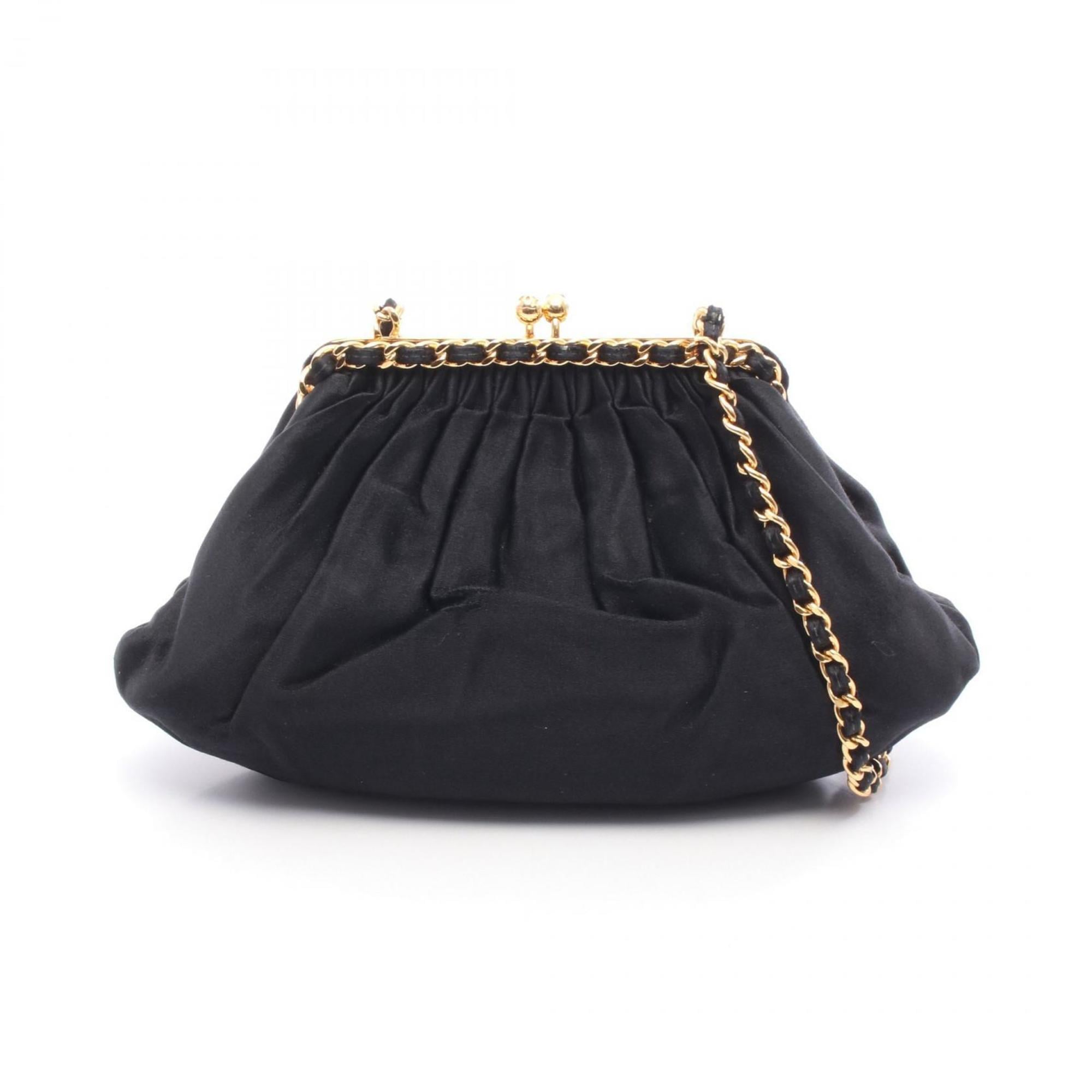 Chanel Black Fabric Shoulder Bag (Pre-Owned)