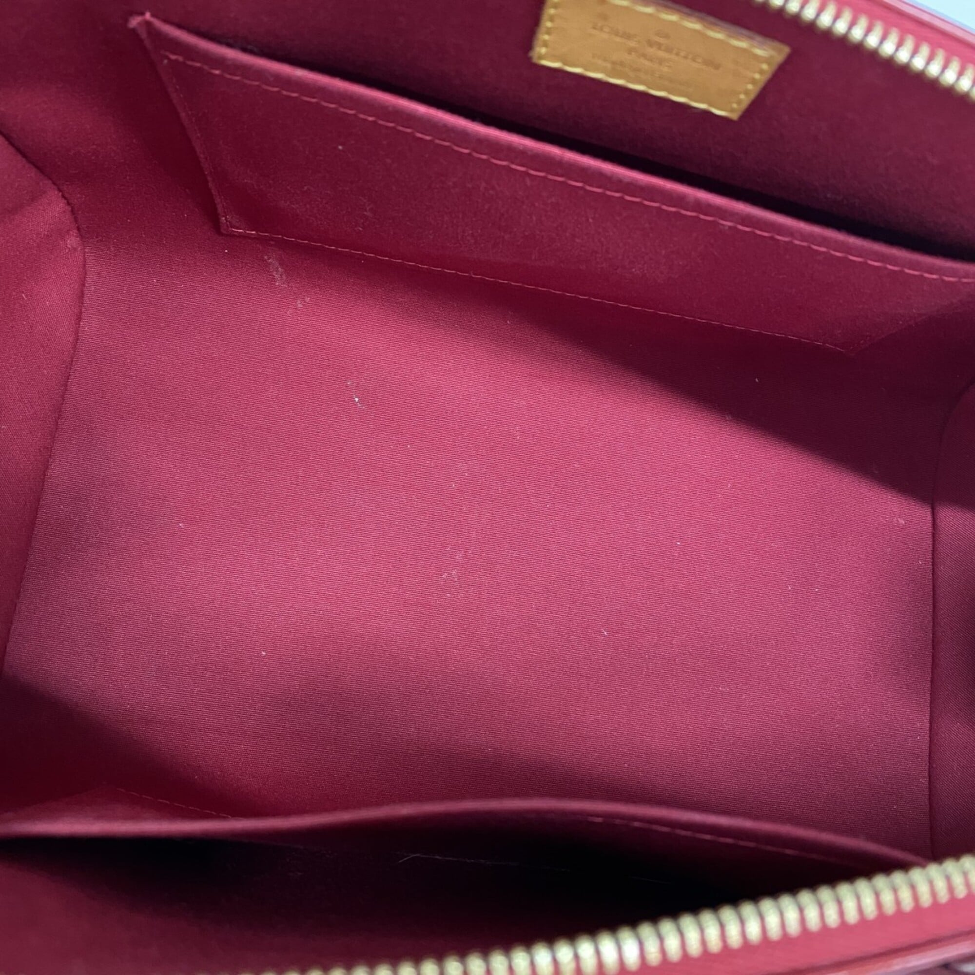 Louis Vuitton Pomme D'amour Handbag (Pre-Owned)