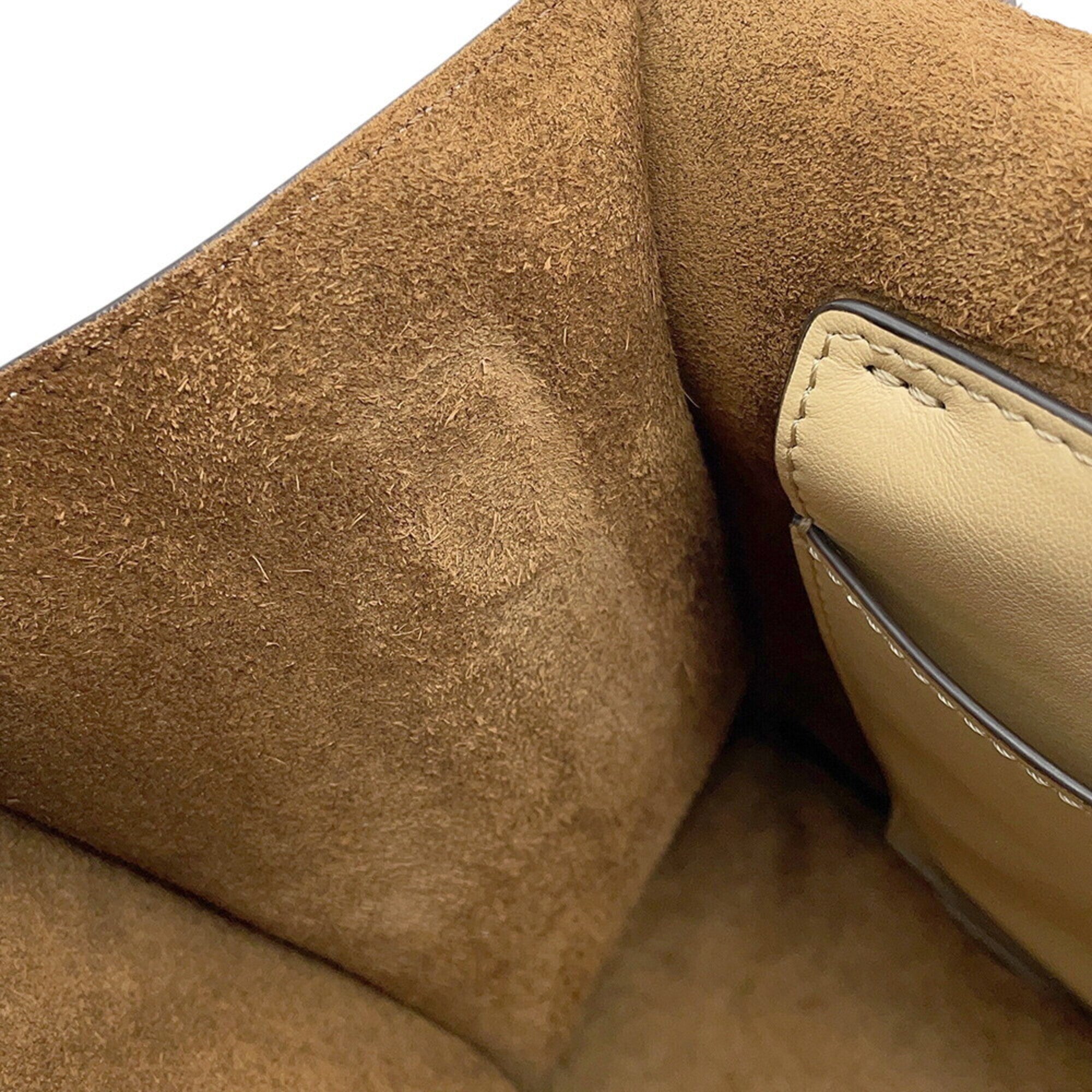 Fendi Beige Leather Handbag Shoulder Bag (Pre-Owned)