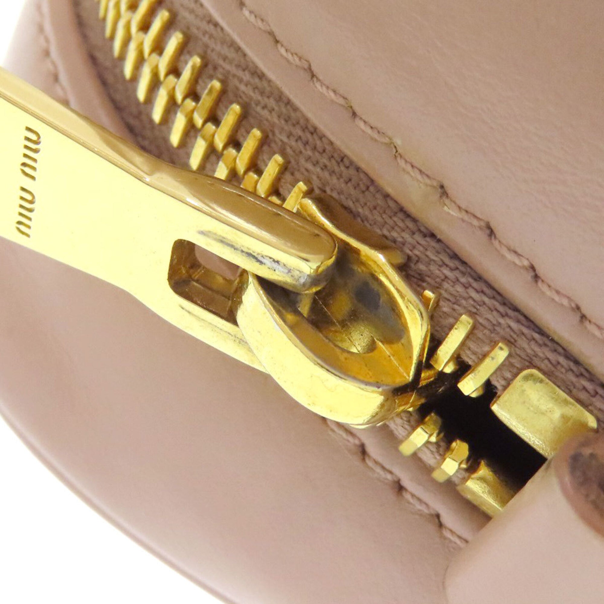 Miu Miu Pink Leather Shoulder Bag (Pre-Owned)