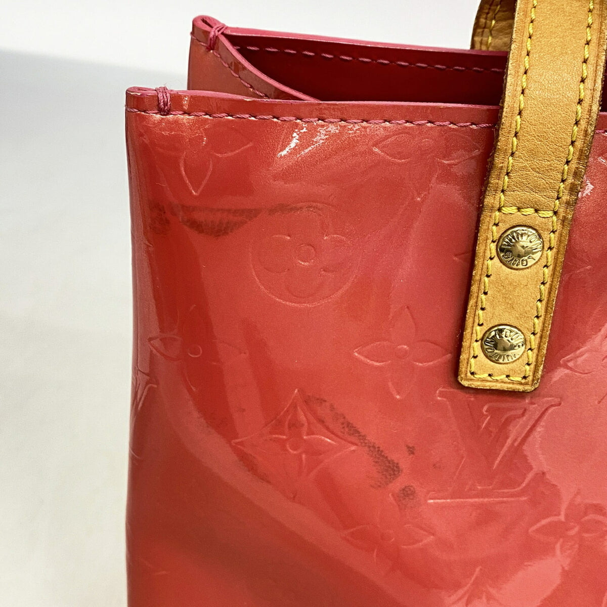 Louis Vuitton Framboise Handbag (Pre-Owned)
