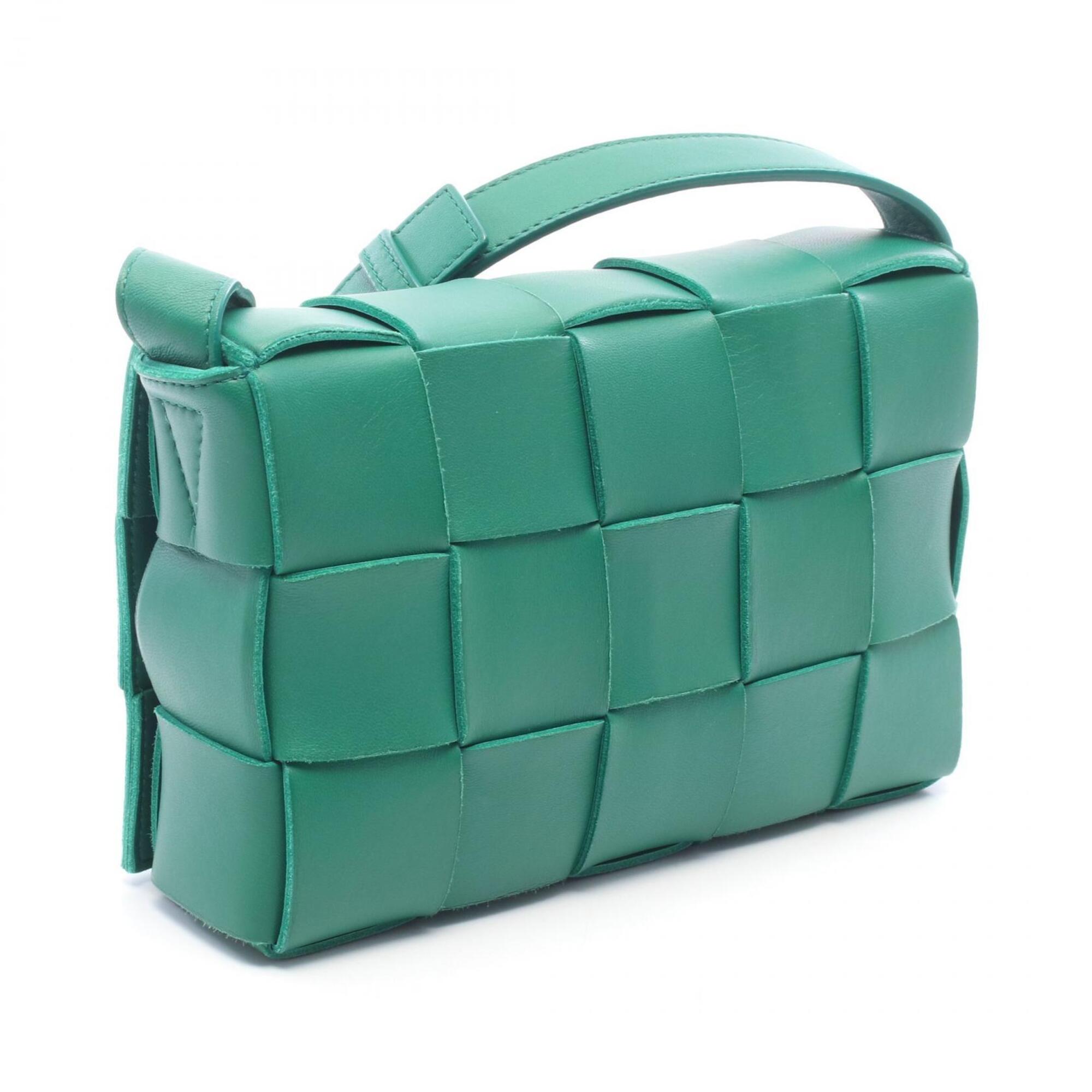 Bottega Veneta Green Leather Handbag Shoulder Bag (Pre-Owned)