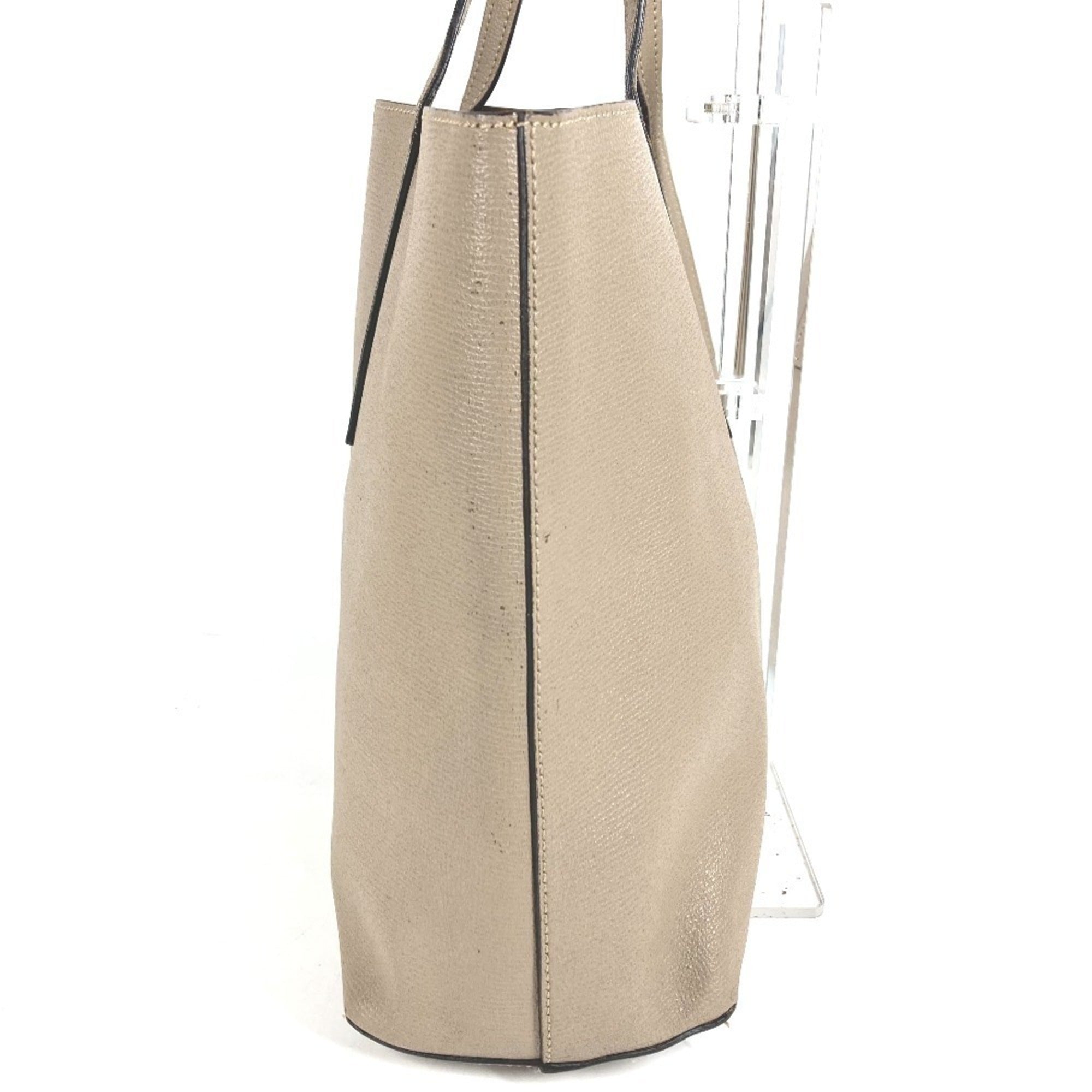 Fendi Beige Leather Handbag Shoulder Bag Tote Bag (Pre-Owned)