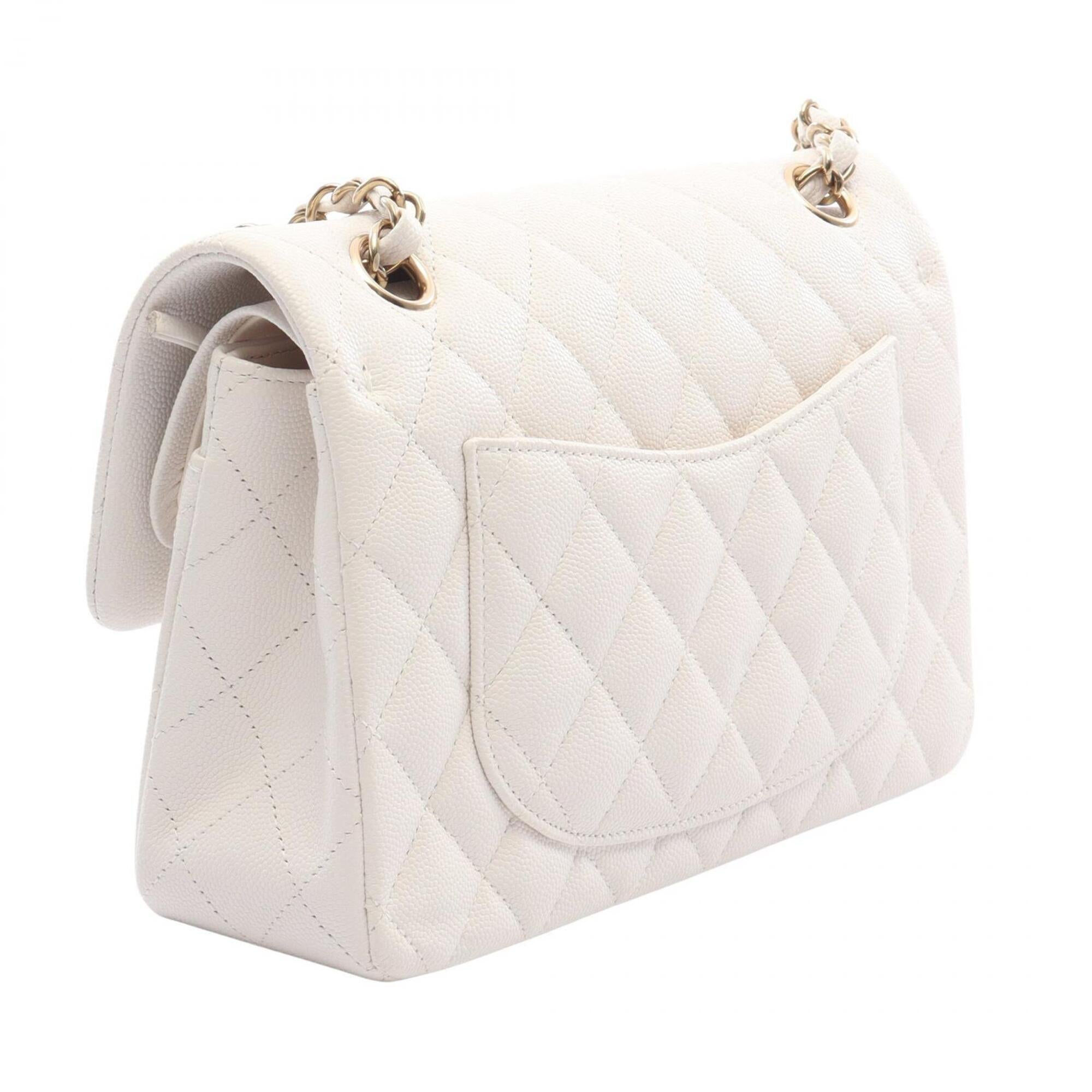 Chanel White Grained Calfskin Handbag Shoulder Bag (Pre-Owned)
