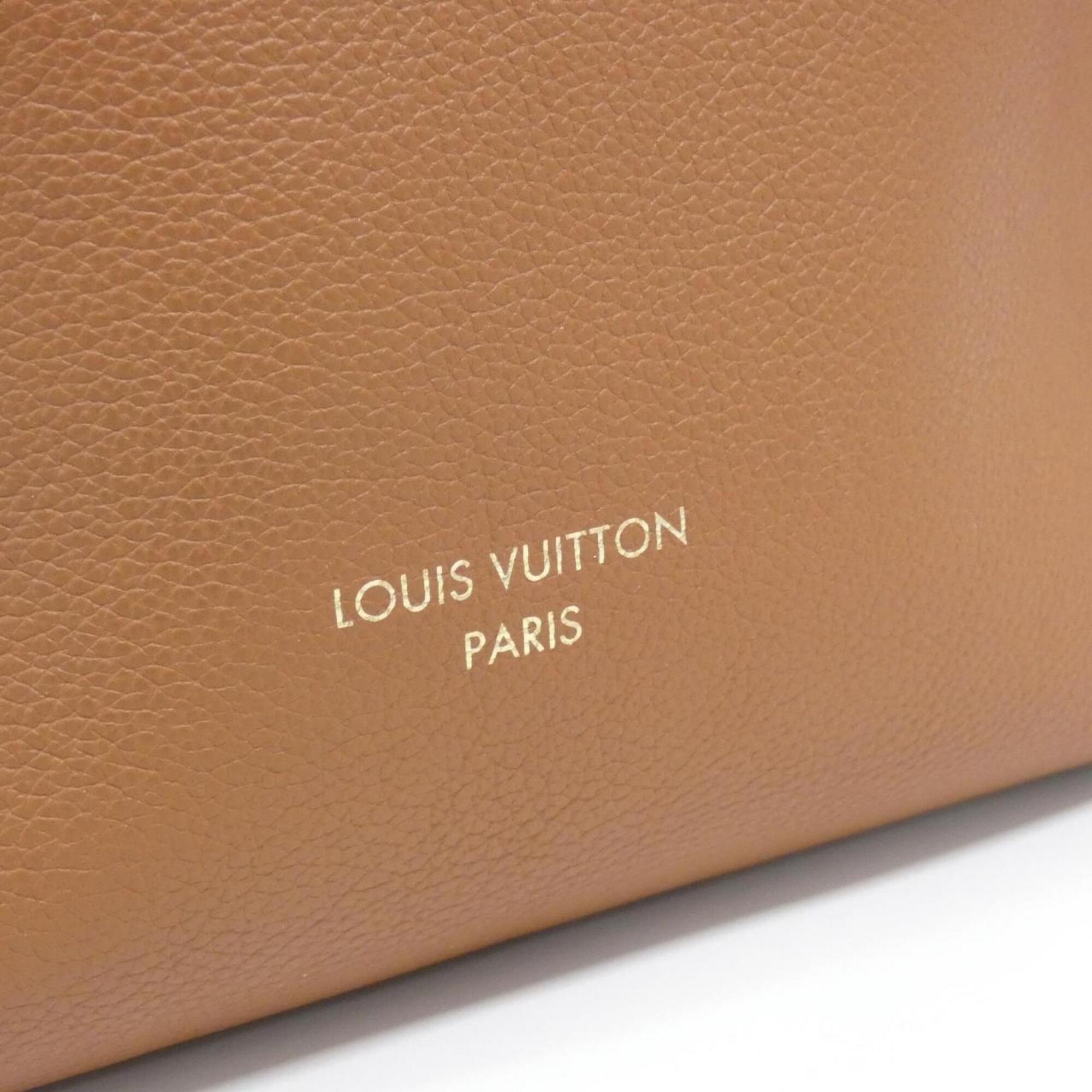 Louis Vuitton Brown Cognac Pouch Shoulder Bag (Pre-Owned)