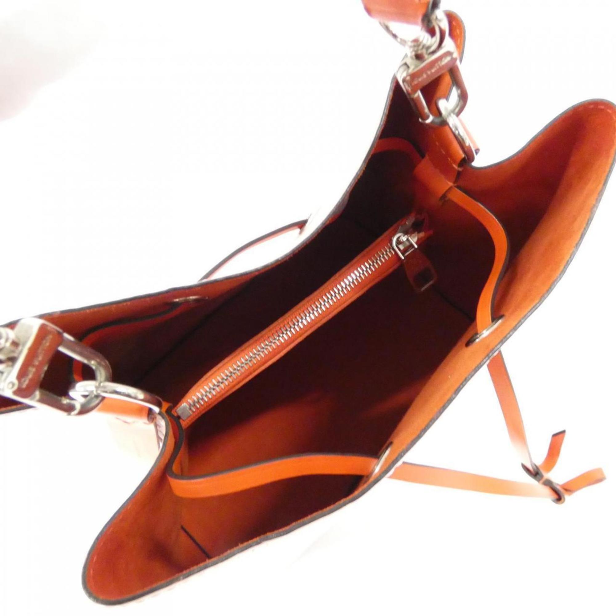 Louis Vuitton Rose Leather Shoulder Bag (Pre-Owned)