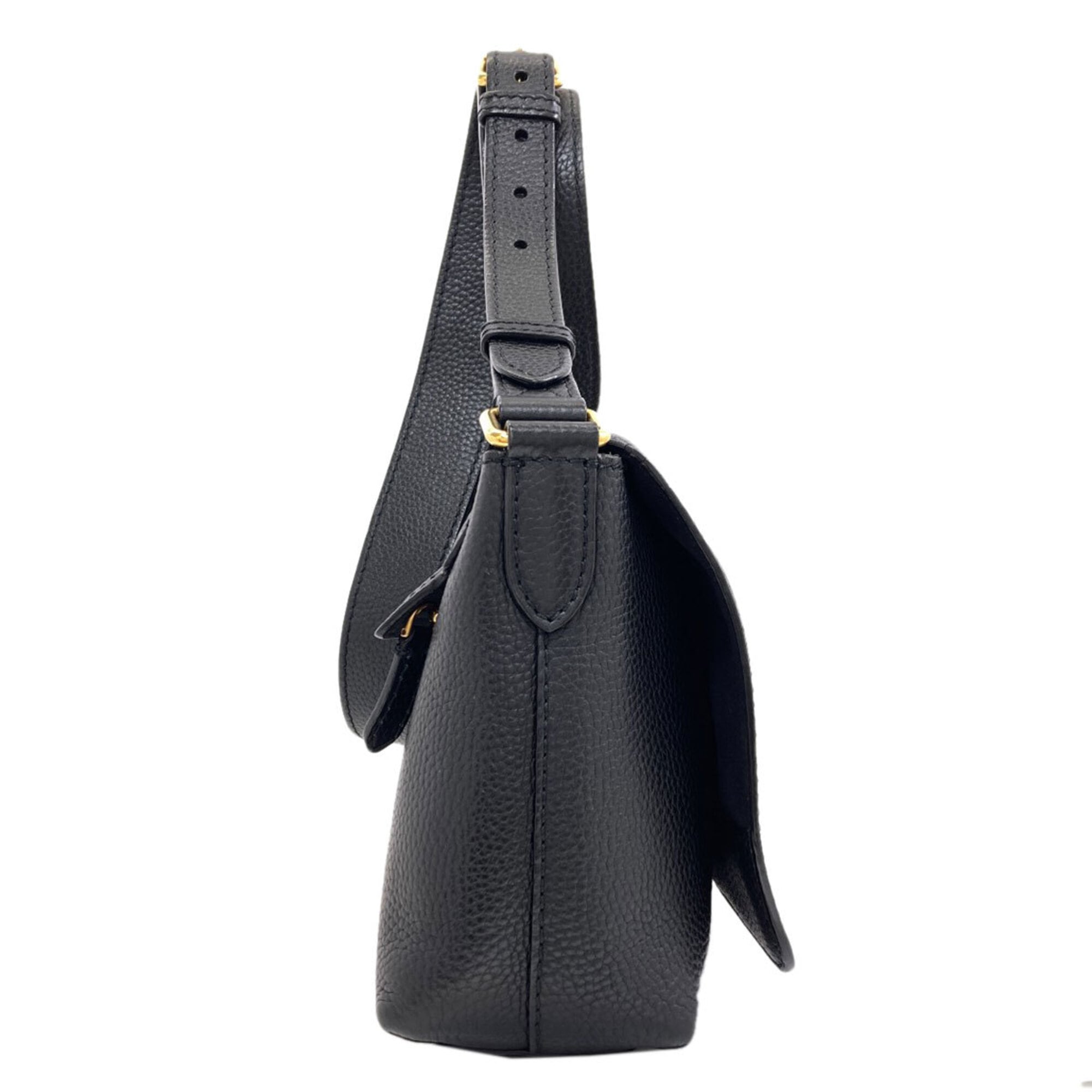 Burberry Black Leather Shoulder Bag (Pre-Owned)