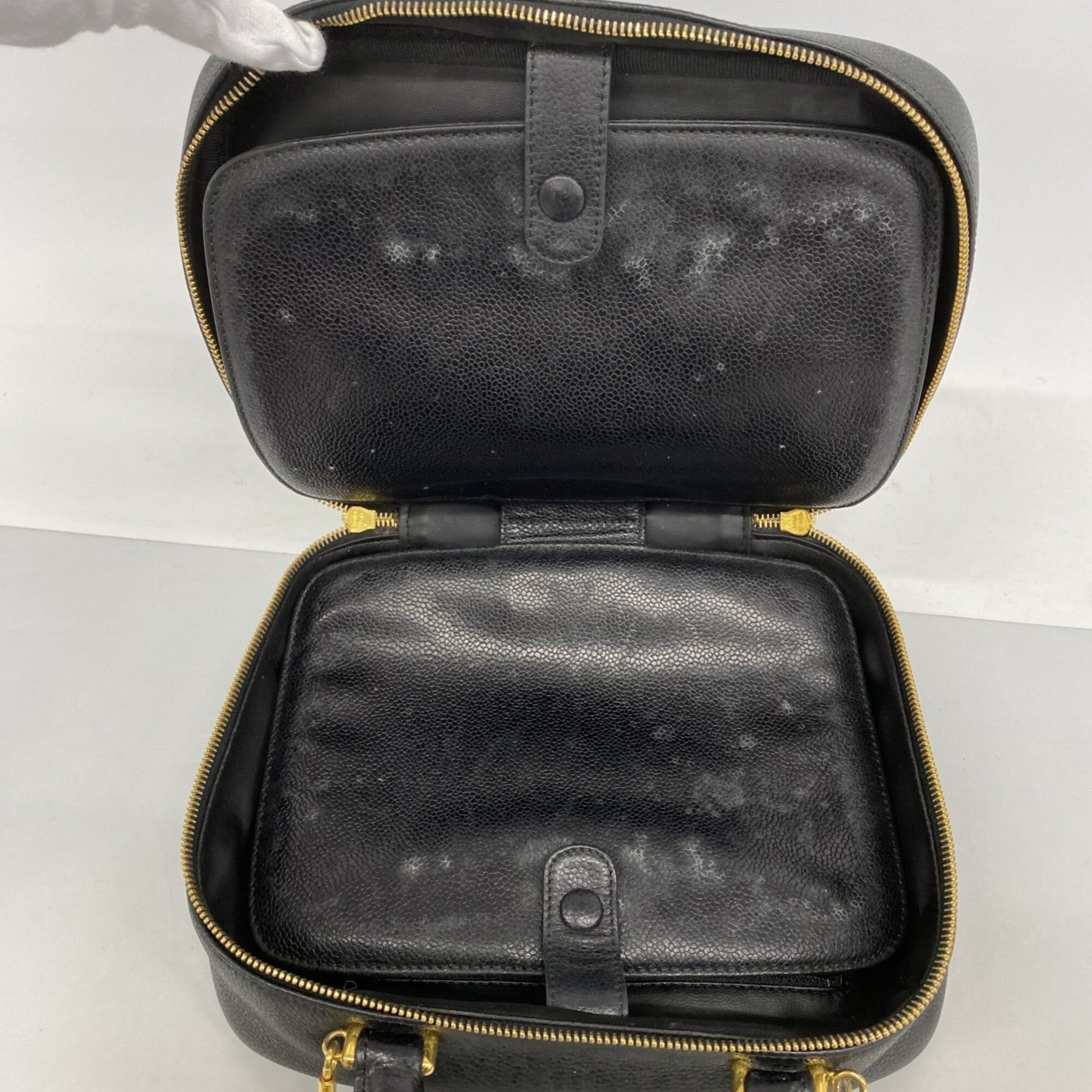 Chanel Black Grained Calfskin Vanity Bag (Pre-Owned)
