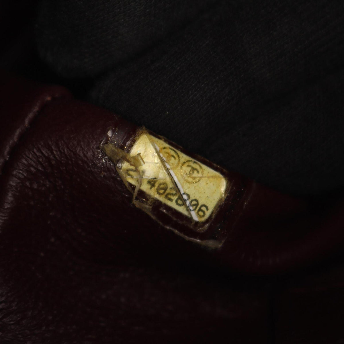 Chanel Bordeaux Navy Grained Calfskin Handbag (Pre-Owned)