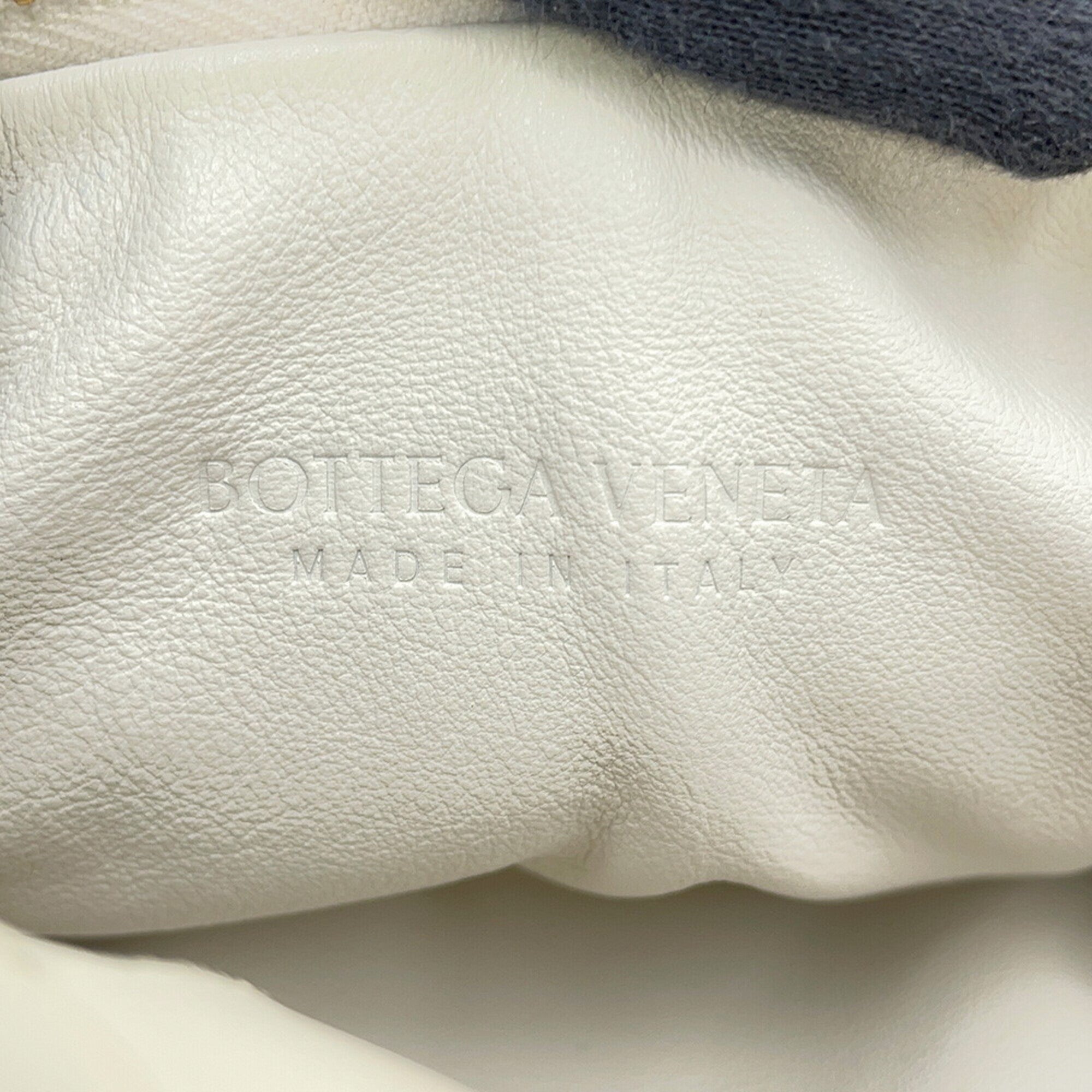 Bottega Veneta Intrecciato White Leather Handbag (Pre-Owned)
