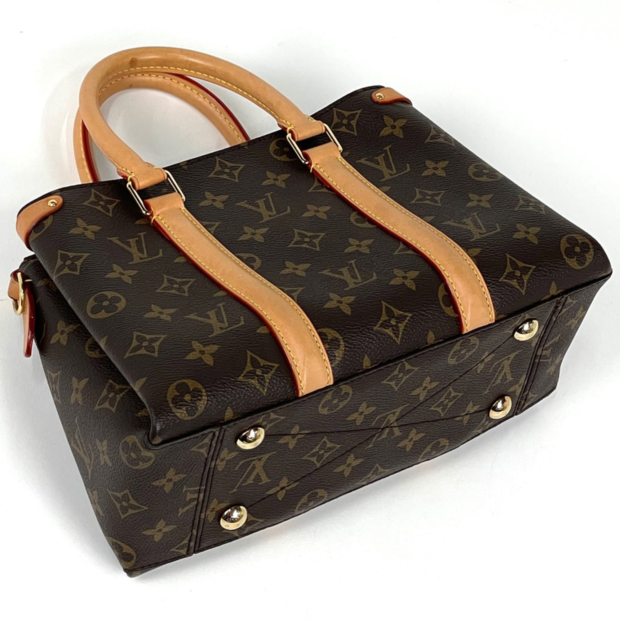 Louis Vuitton Brown Monogram Handbag (Pre-Owned)