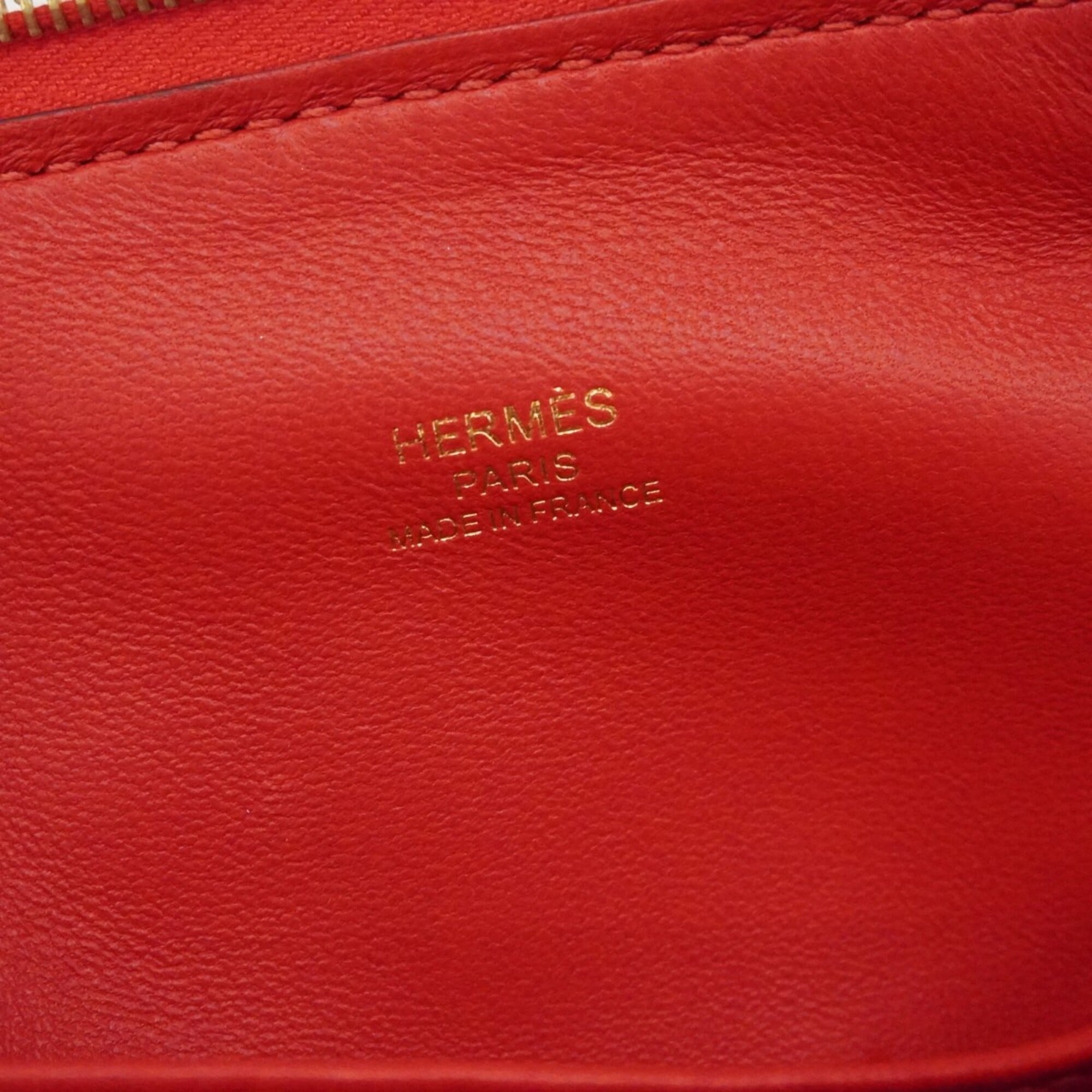 Hermes Red Color Handbag (Pre-Owned)