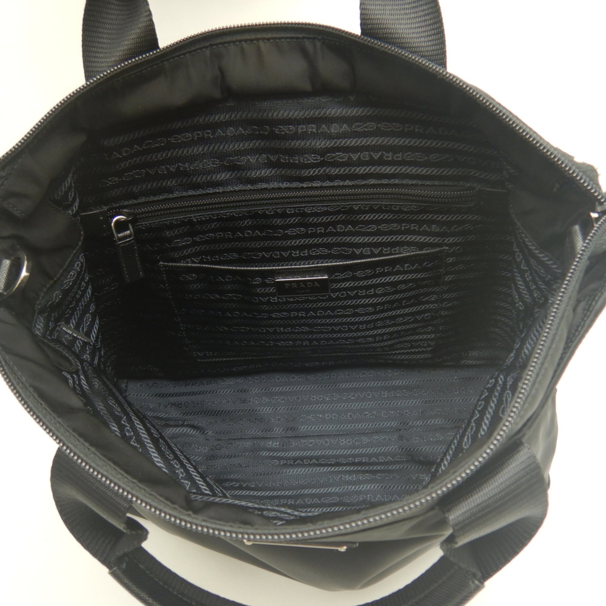 Prada Nero Nylon Tote Bag (Pre-Owned)
