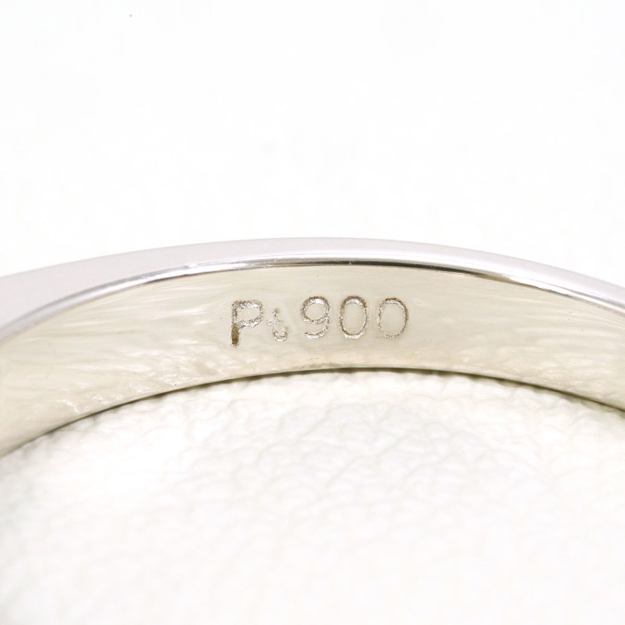 Unbranded Platinum Platinum 900 Band Ring (Pre-Owned)