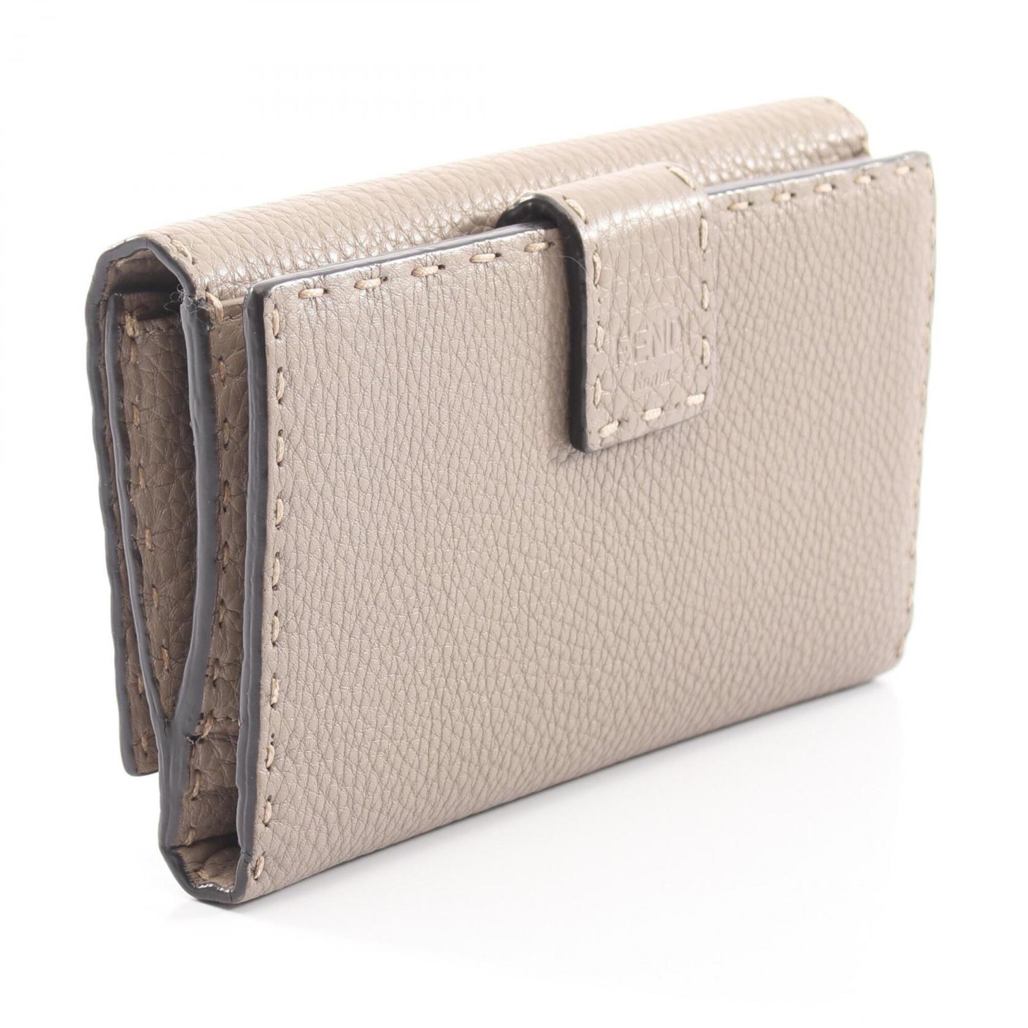 Fendi Beige Leather Long Wallet (Bi-Fold) (Pre-Owned)