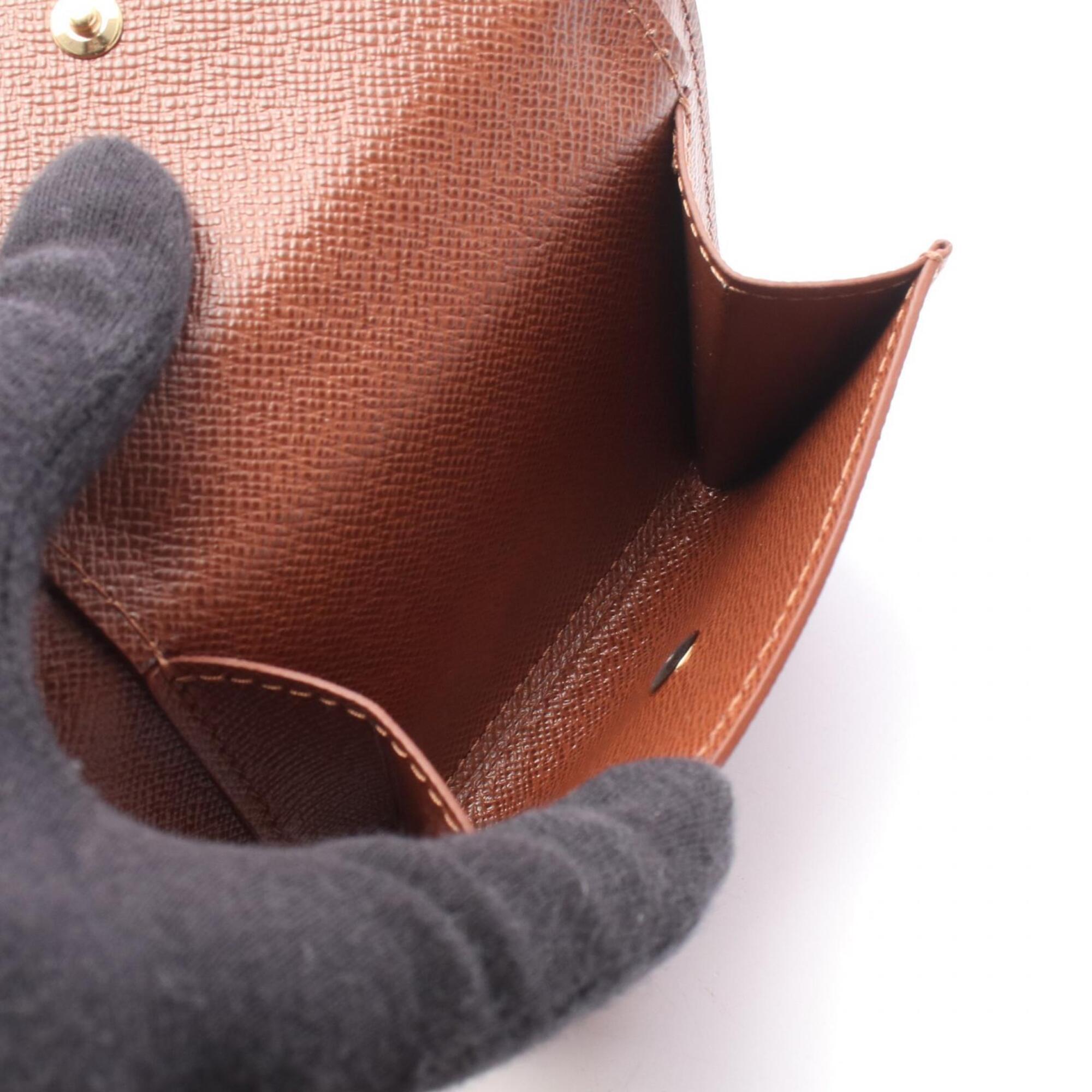 Louis Vuitton Brown Coated Canvas Pvc Wallet (Bi-Fold) (Pre-Owned)