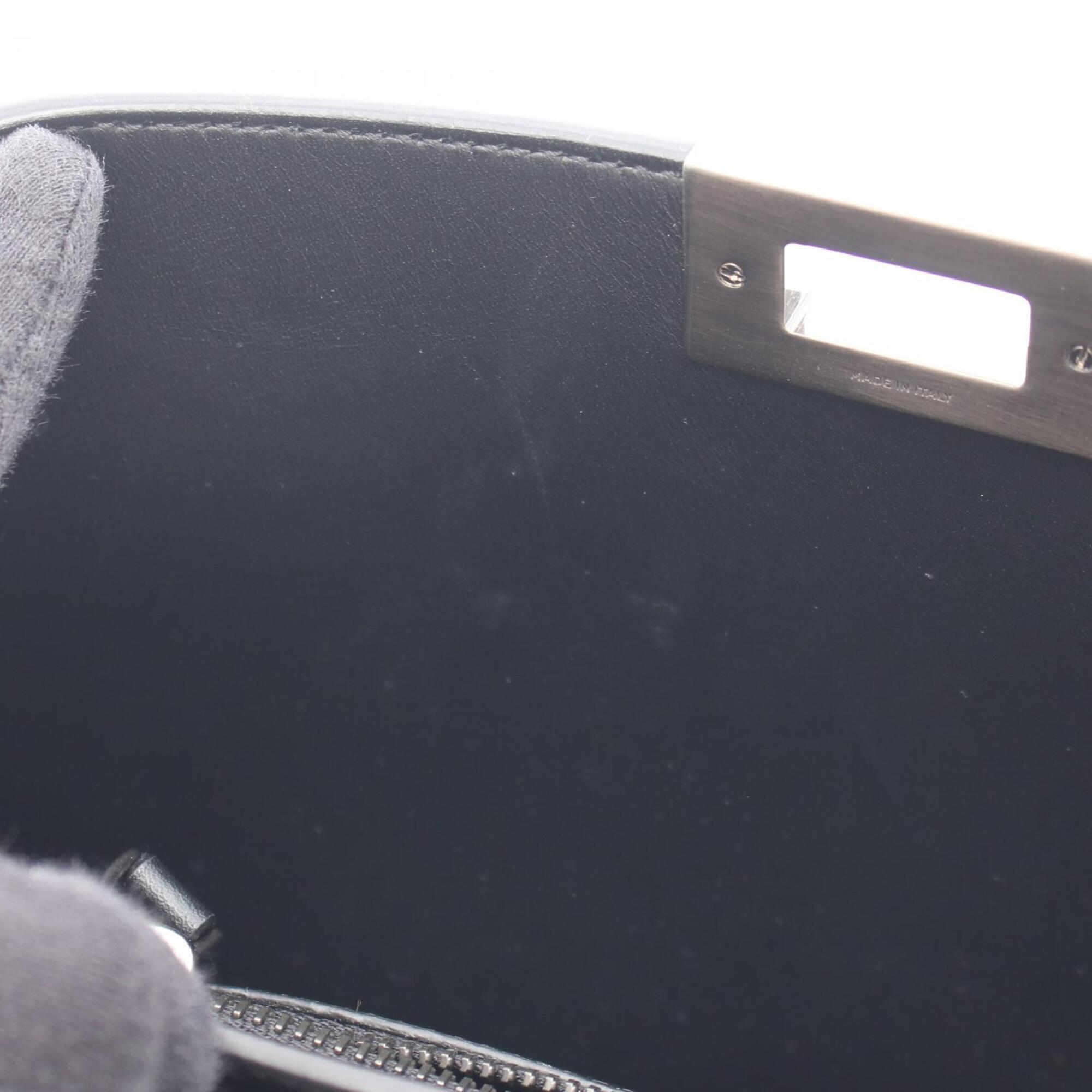 Fendi Black Leather Handbag (Pre-Owned)