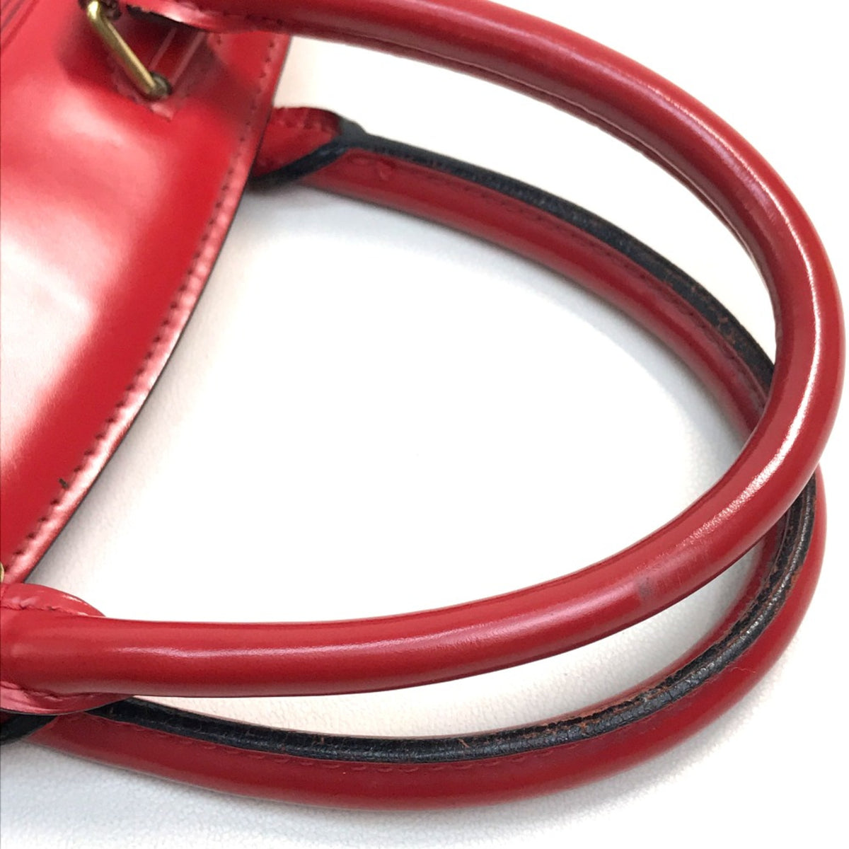Louis Vuitton Red Leather Handbag (Pre-Owned)