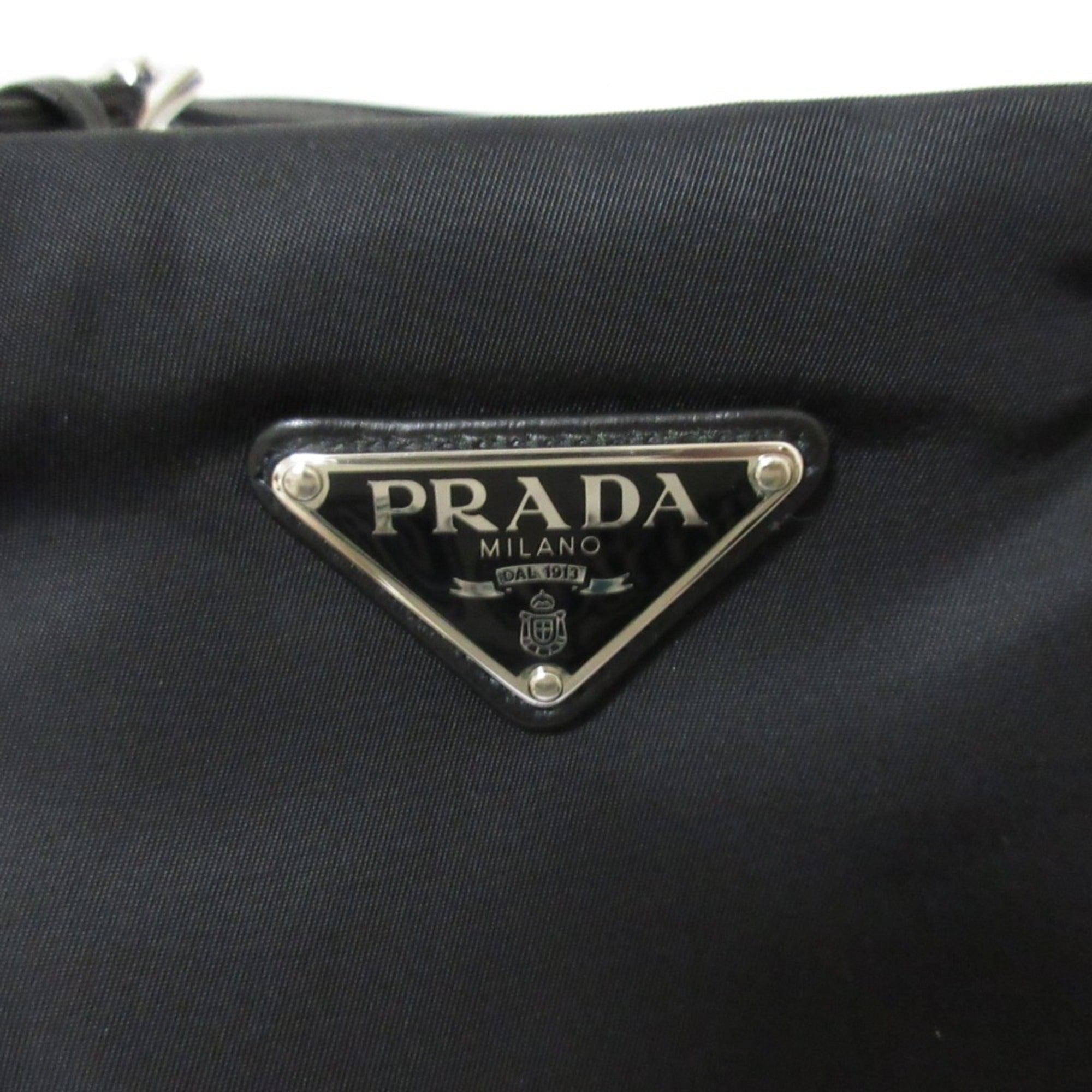 Prada Black Nylon Shoulder Bag (Pre-Owned)