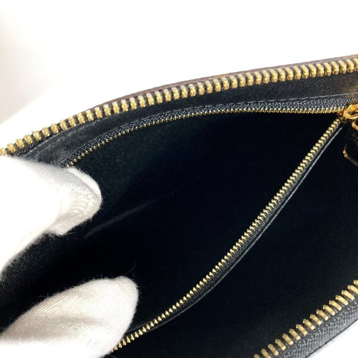 Louis Vuitton Black Brown Monogram Clutch Bag Pouch (Pre-Owned)
