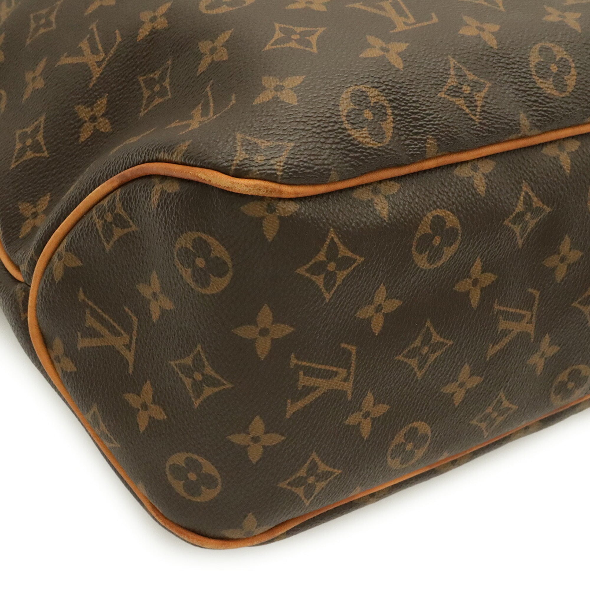 Louis Vuitton Brown Monogram Monogram Shoulder Bag (Pre-Owned)