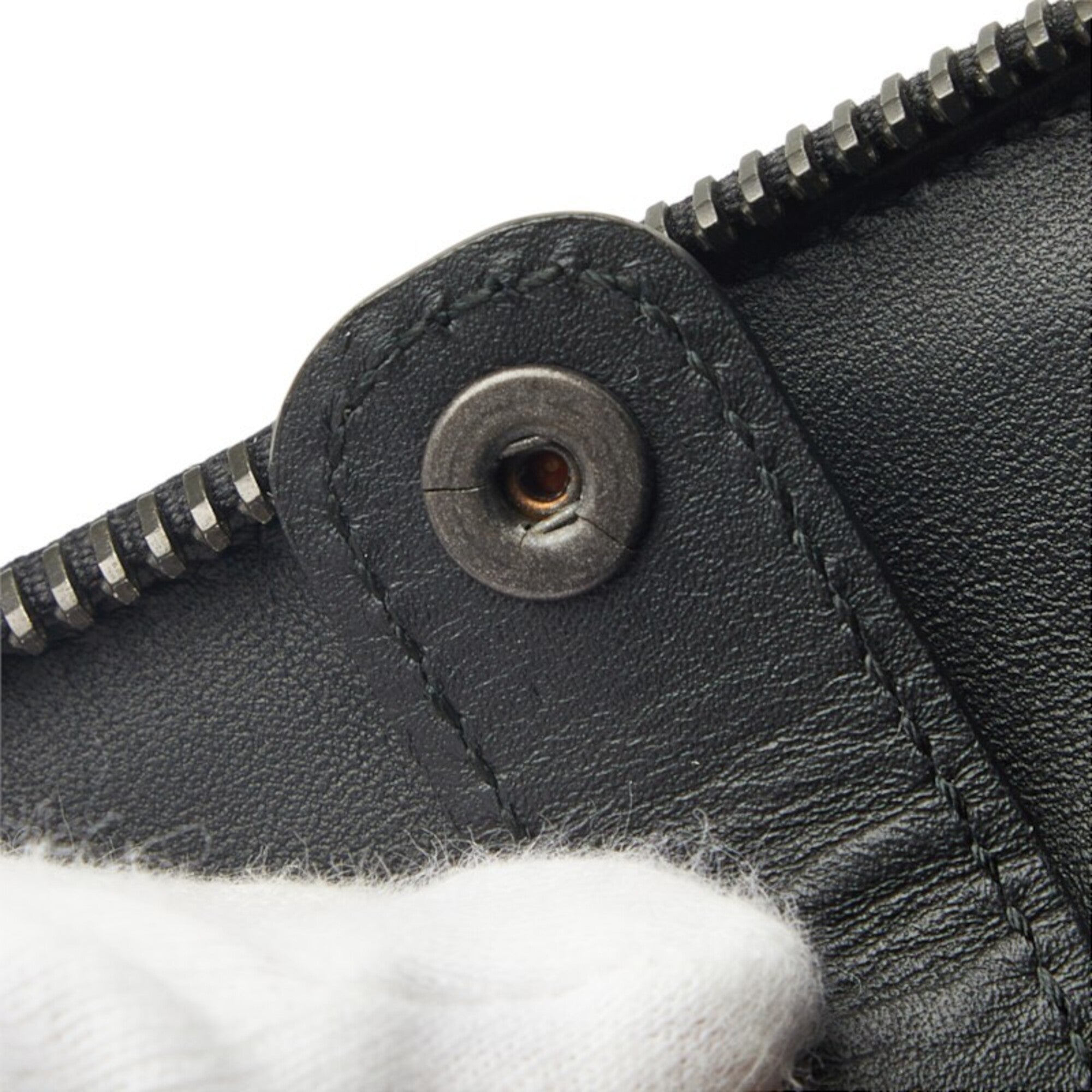 Bottega Veneta Black Leather Clutch Bag (Pre-Owned)