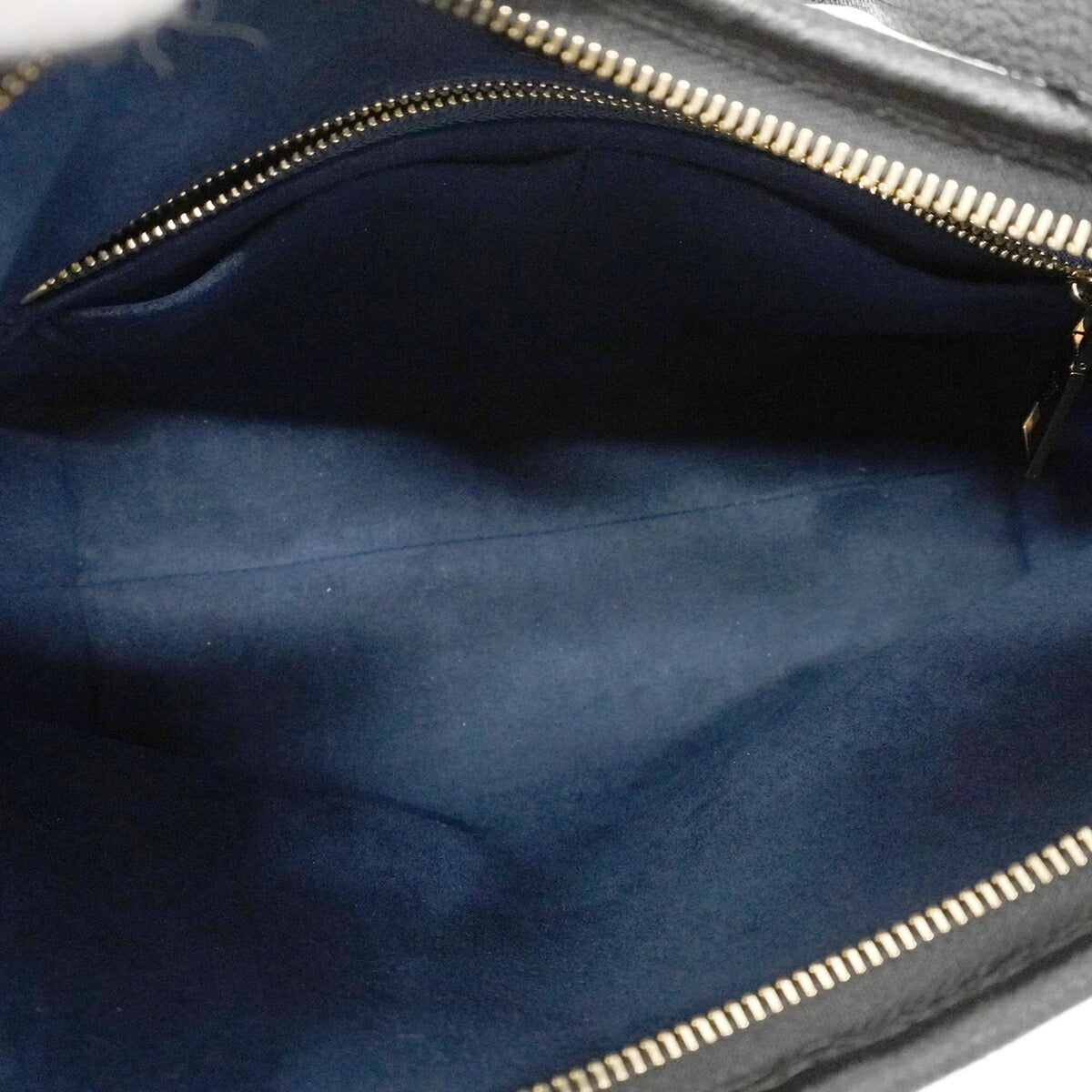Louis Vuitton Noir Shoulder Bag (Pre-Owned)