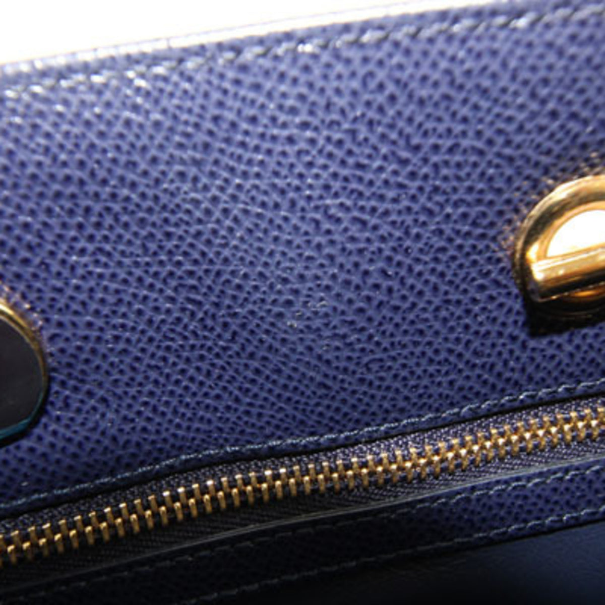 Salvatore Ferragamo Vara Navy Leather Tote Bag (Pre-Owned)