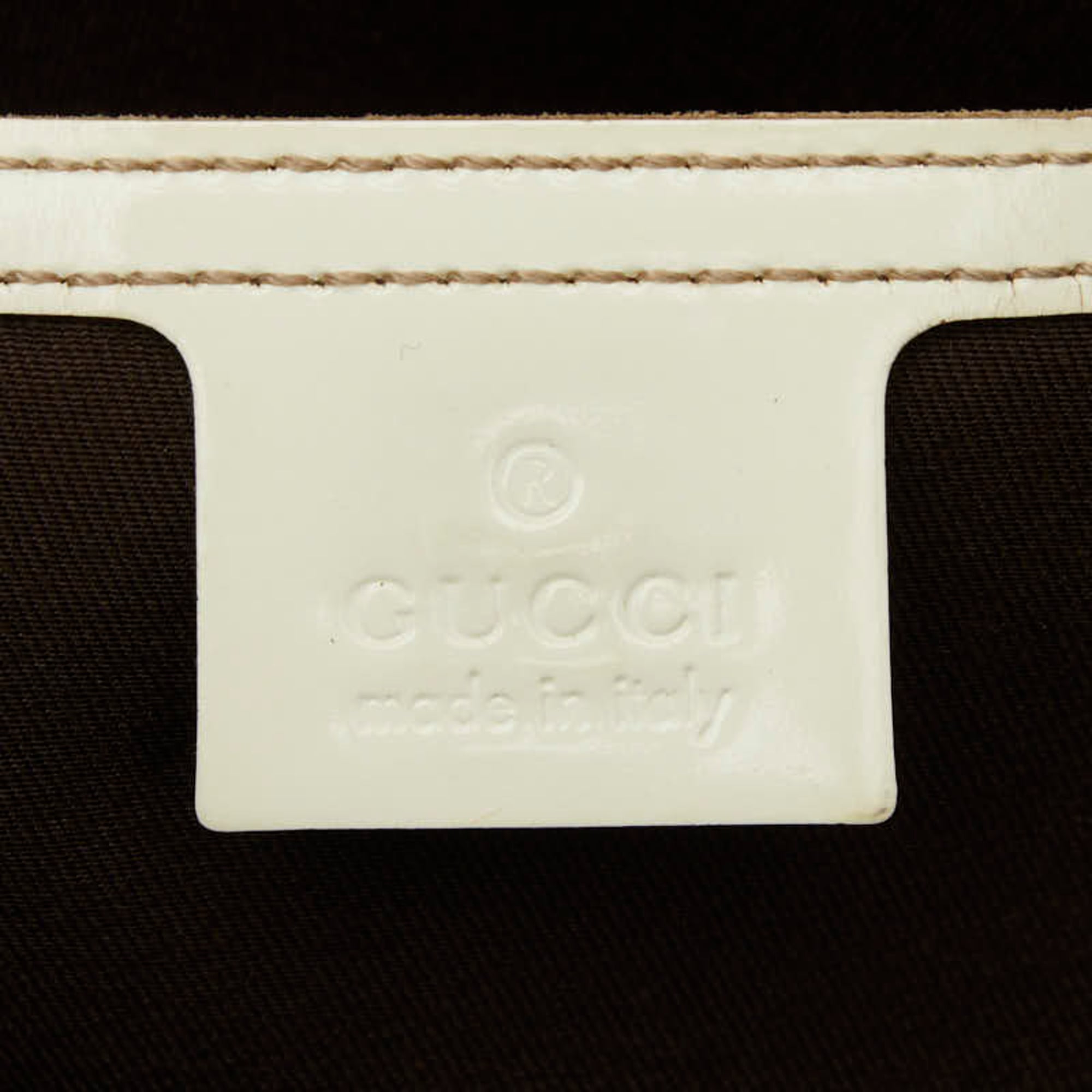 Gucci Beige White Pvc Patent Leather Tote Bag (Pre-Owned)