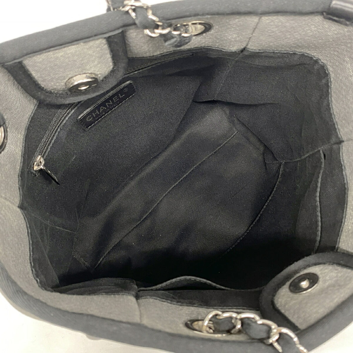 Chanel Gray Canvas Tote Bag (Pre-Owned)