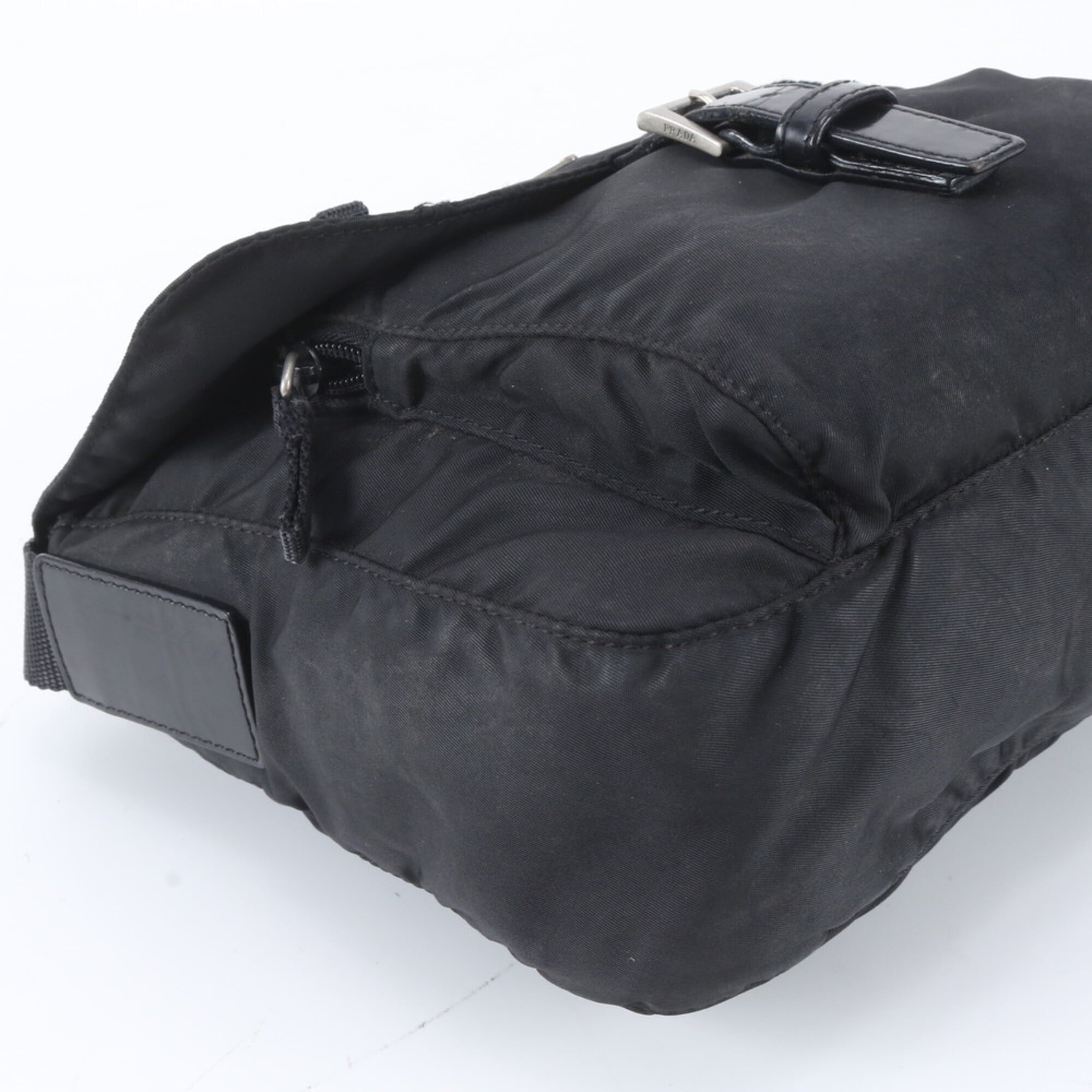 Prada Black White Nylon Leather Shoulder Bag (Pre-Owned)