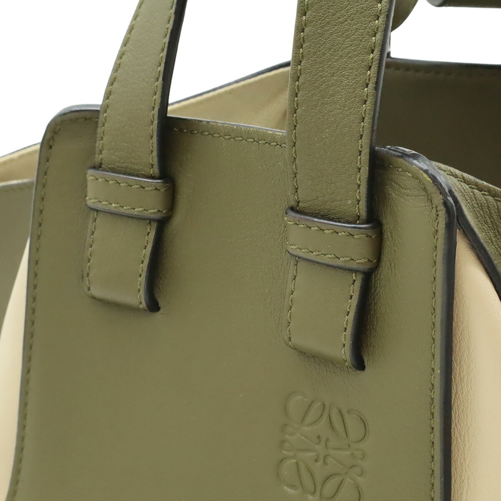 Loewe Beige Khaki White Leather Handbag Shoulder Bag (Pre-Owned)