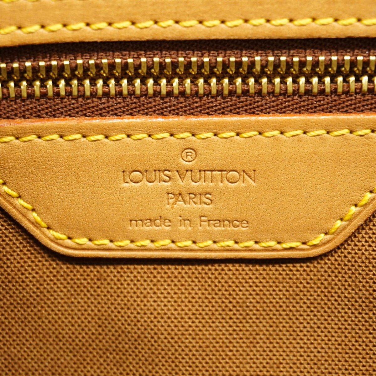 Louis Vuitton Brown Tote Bag (Pre-Owned)