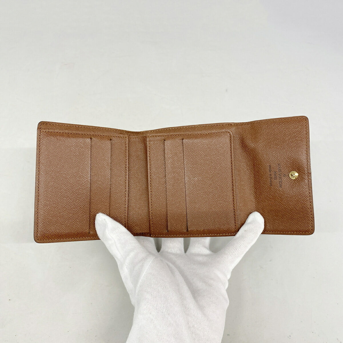 Louis Vuitton Brown Wallet (Tri-Fold) (Pre-Owned)