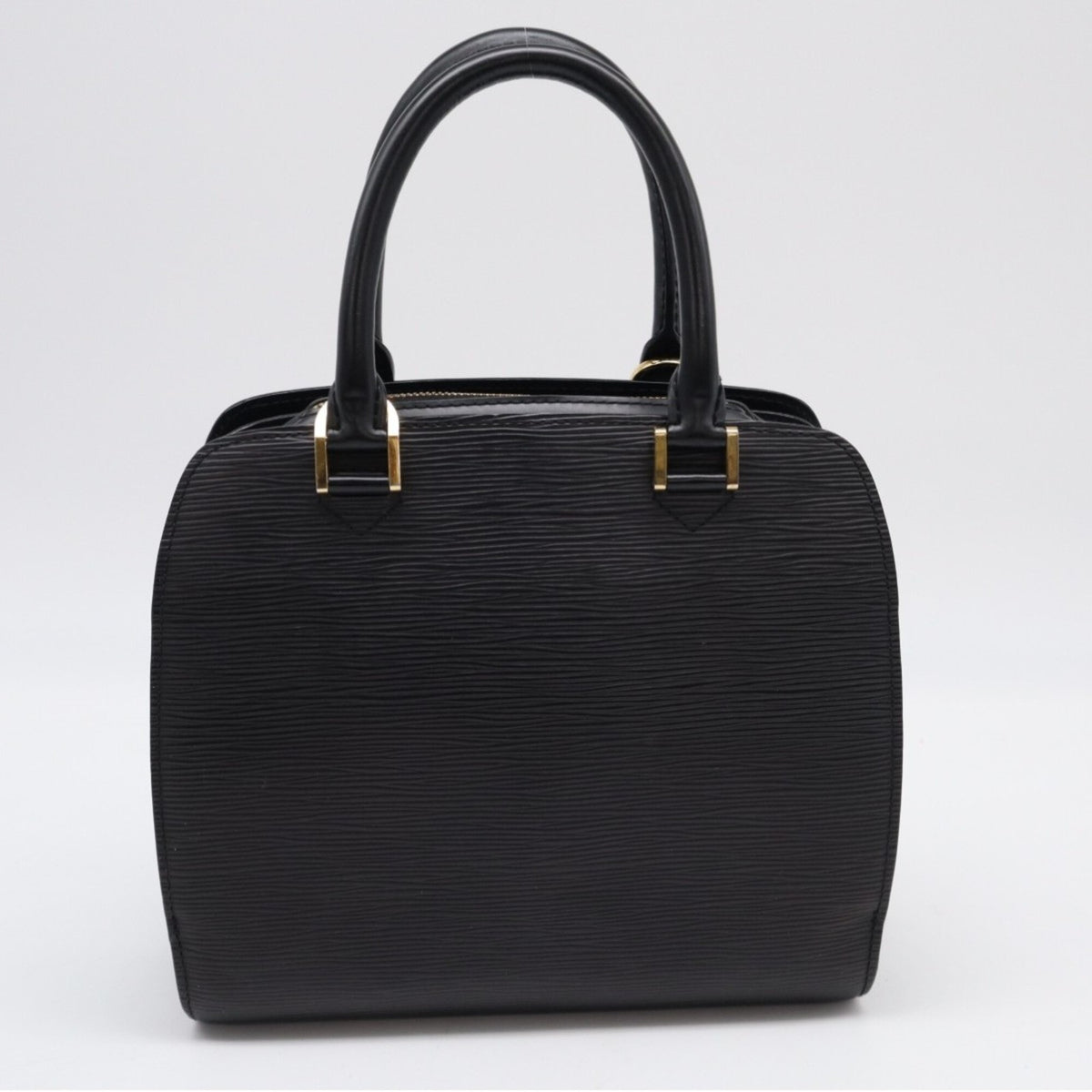 Louis Vuitton Black Leather Handbag (Pre-Owned)