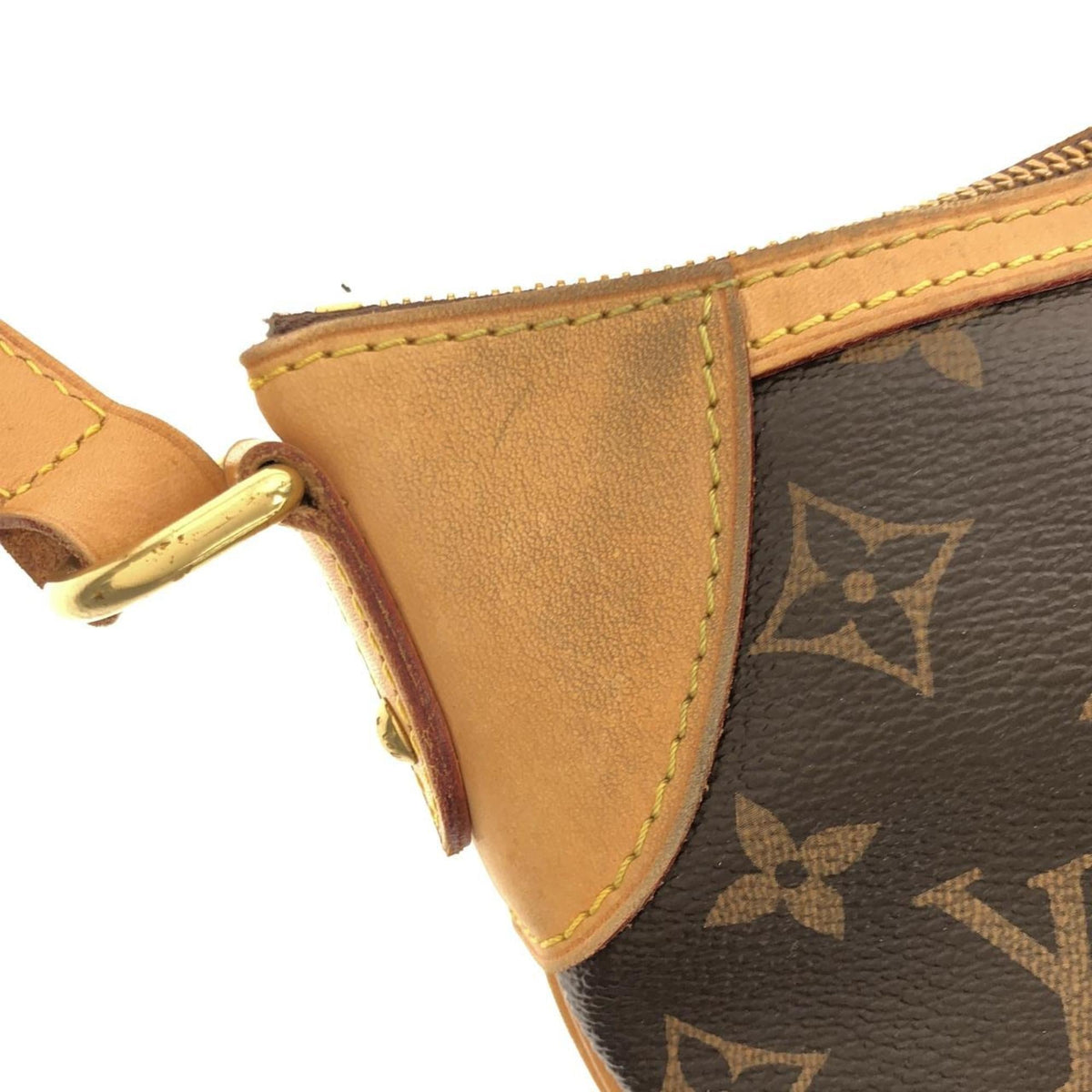 Louis Vuitton Marron Coated Canvas Shoulder Bag (Pre-Owned)