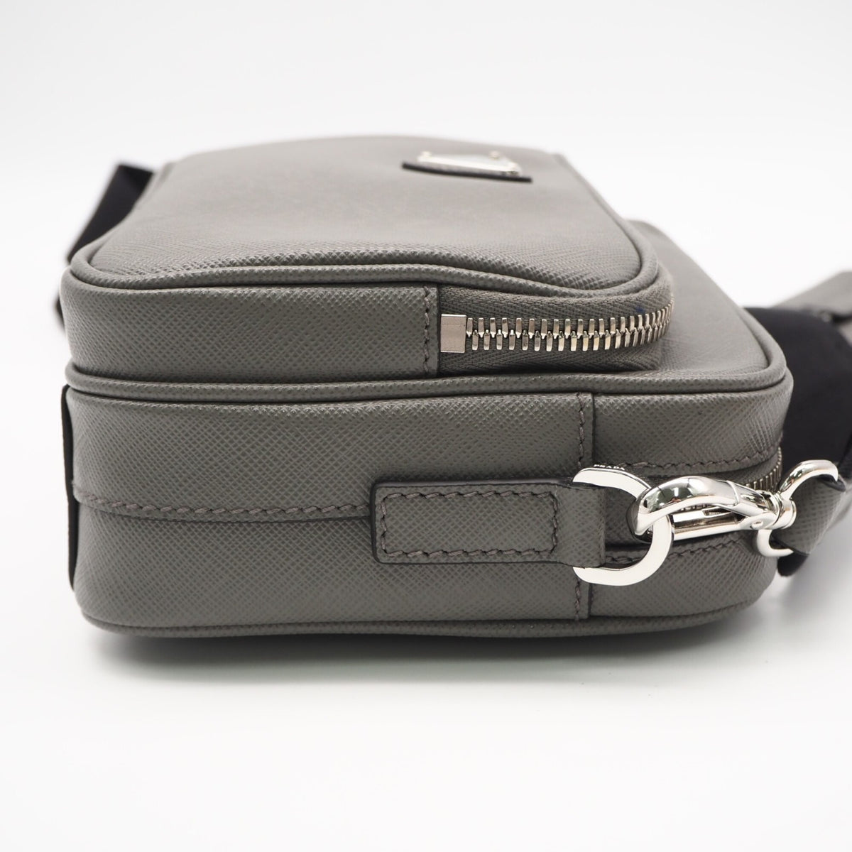 Prada Saffiano Gray Saffiano Shoulder Bag (Pre-Owned)