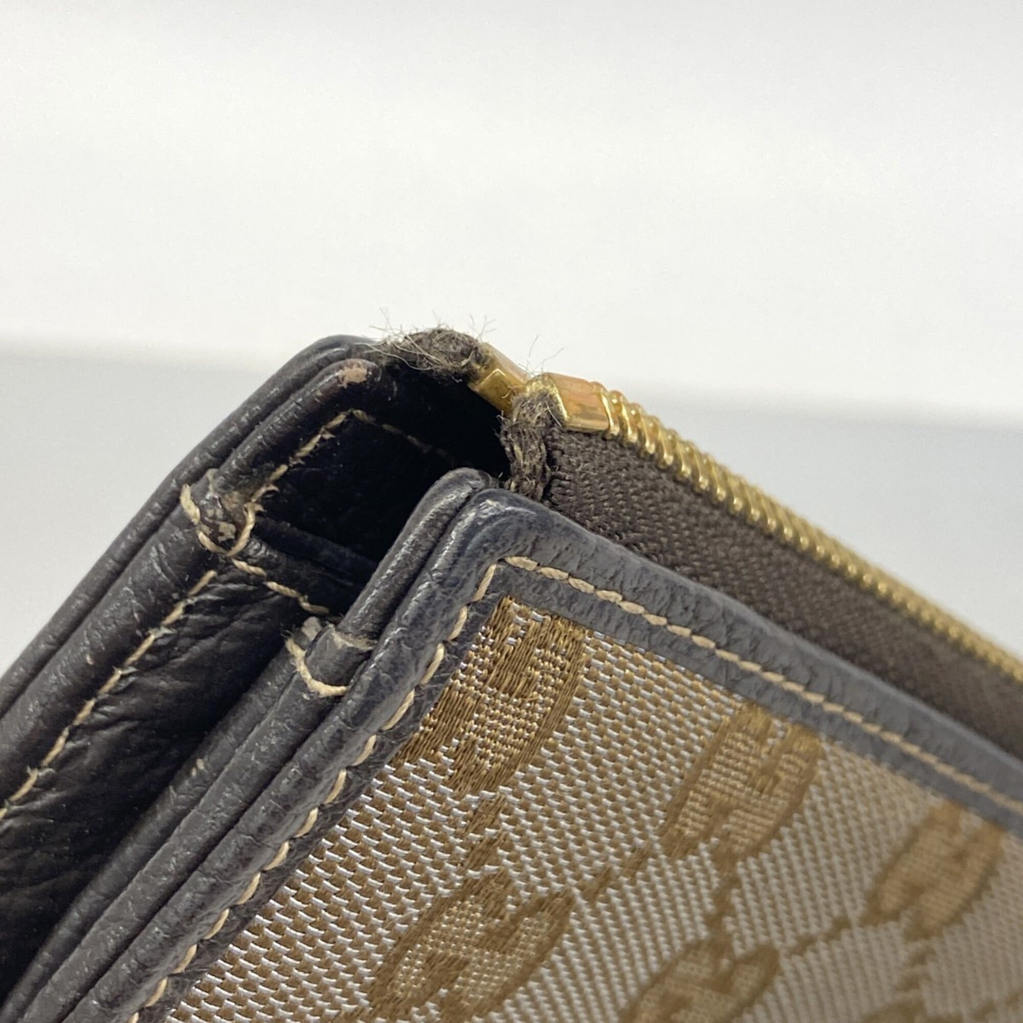 Gucci Brown Canvas Long Wallet (Bi-Fold) (Pre-Owned)